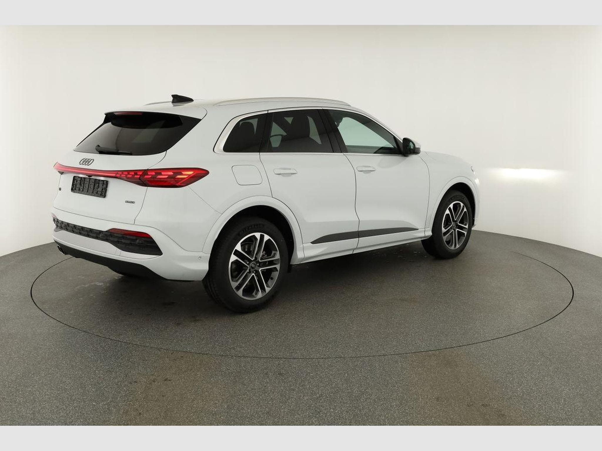 Audi Q5 2.0 TDI quattro 150 kW (2026) - Photo 19