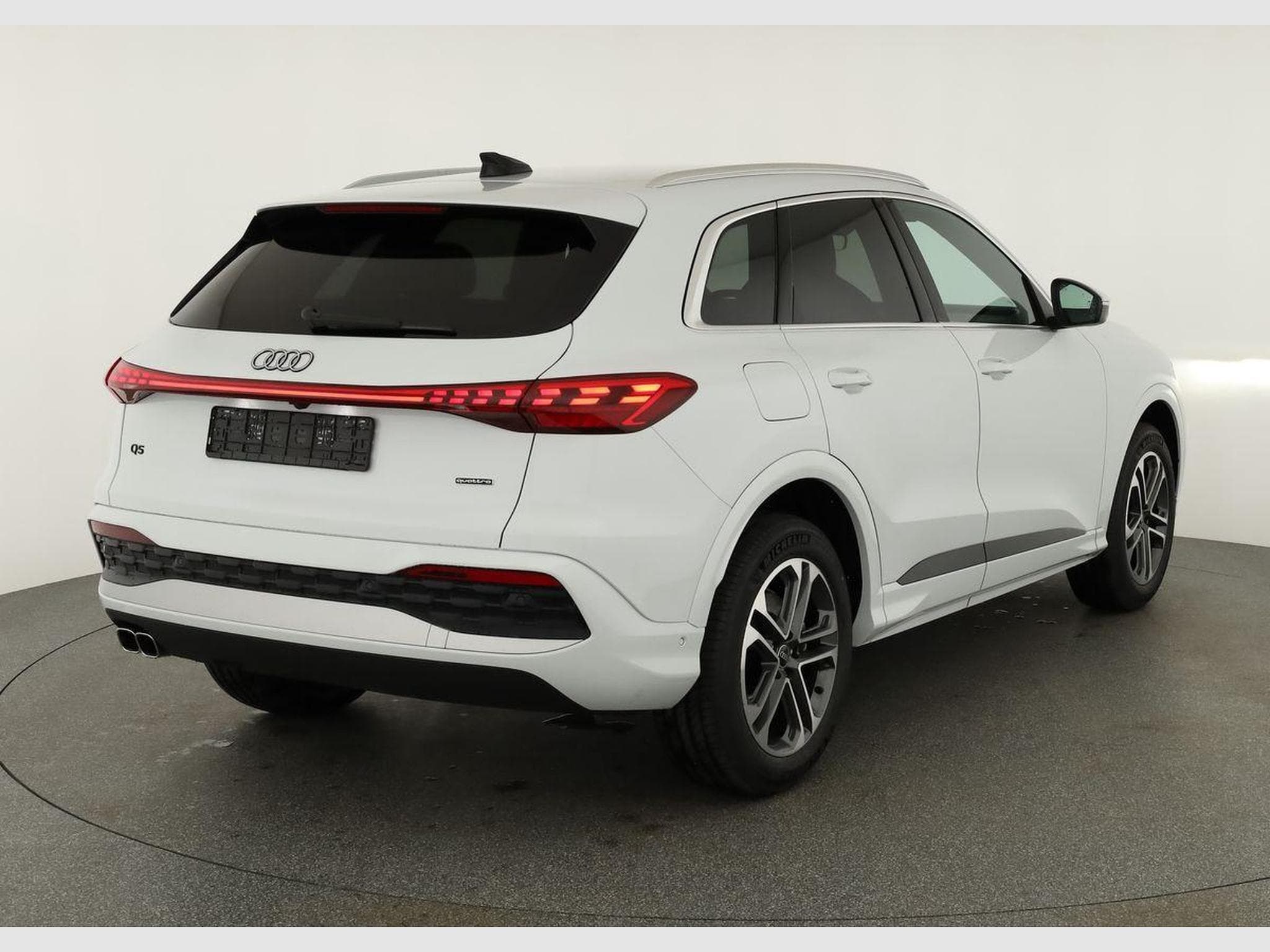 Audi Q5 2.0 TDI quattro 150 kW (2026) - Photo 2