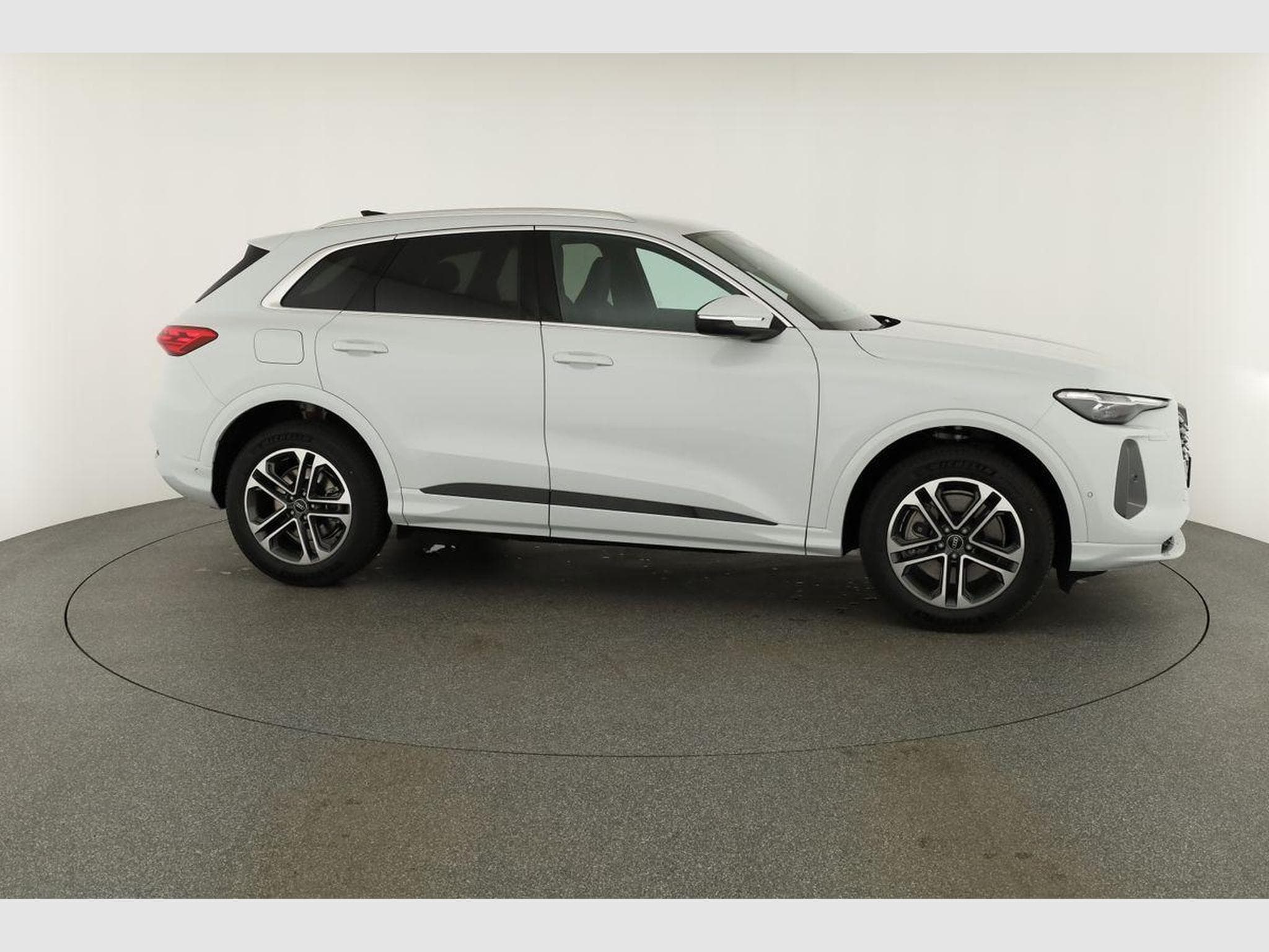 Audi Q5 2.0 TDI quattro 150 kW (2026) - Photo 23