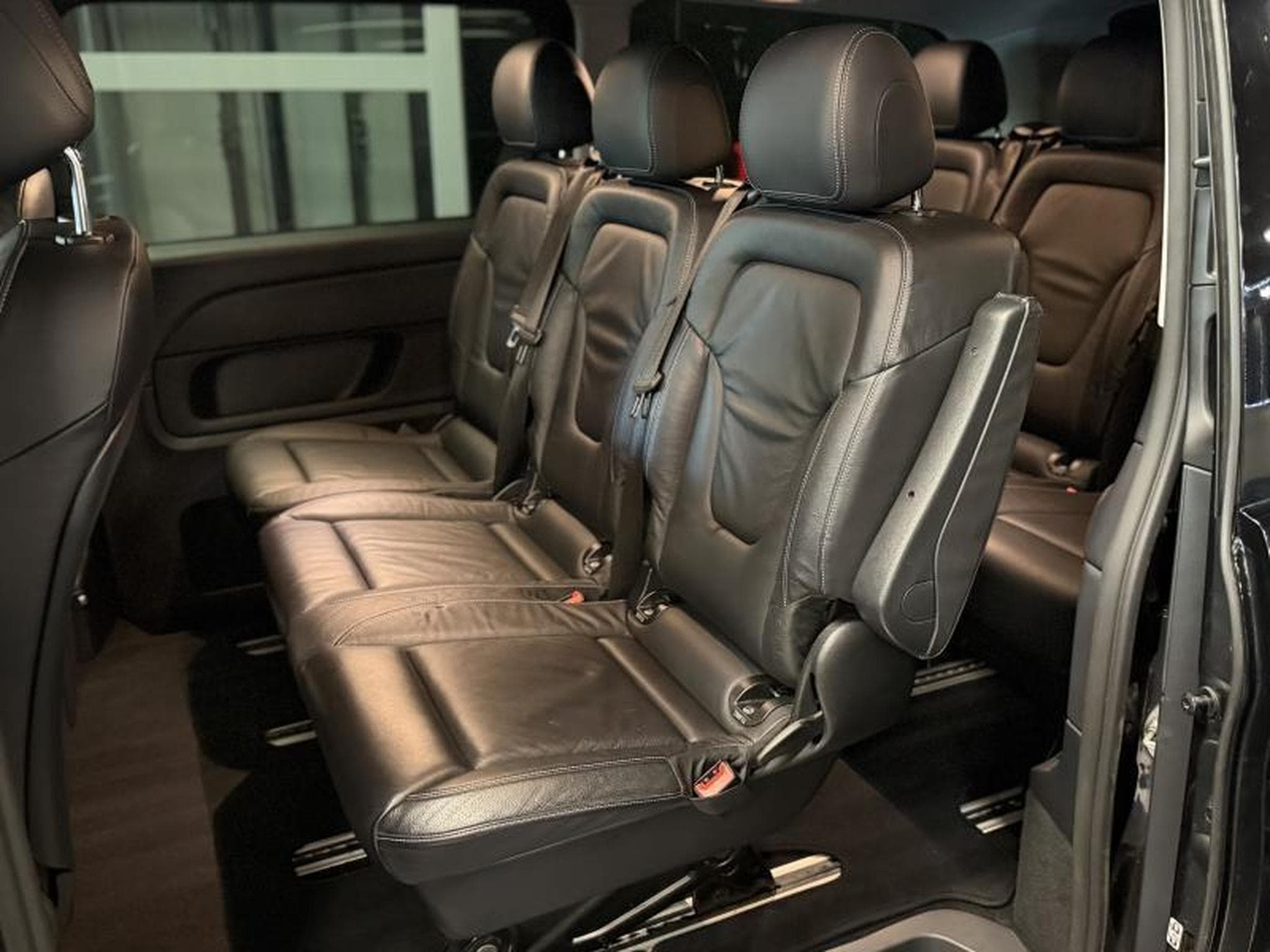 Mercedes V 250 D 9G TRONIC (2022) - Photo 13