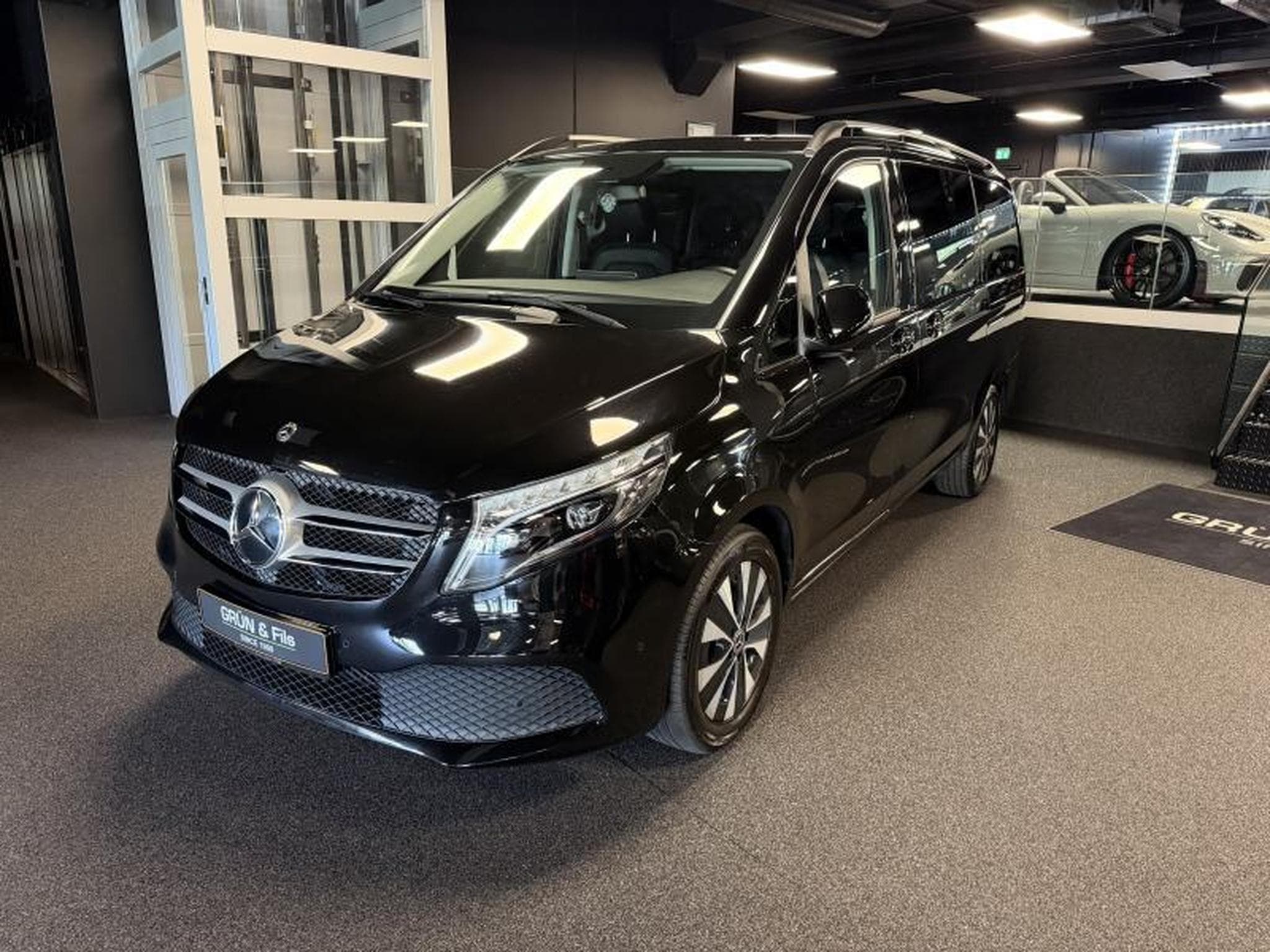 Mercedes V 250 D 9G TRONIC (2022) - Photo 3