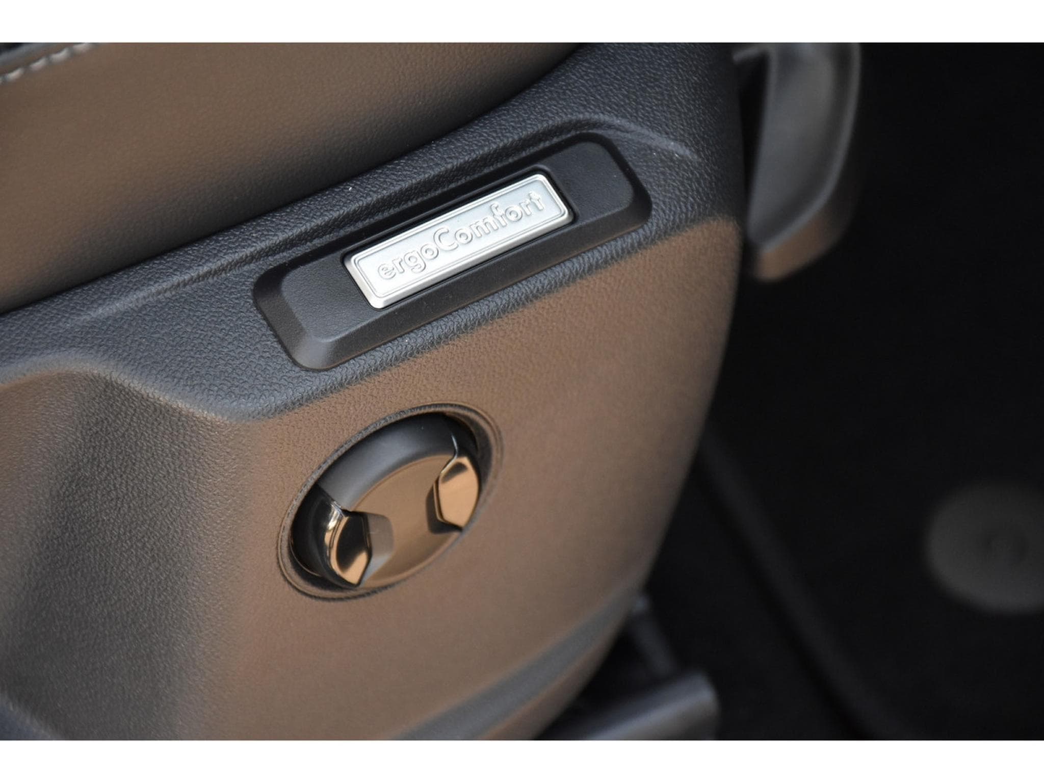 VW Caddy 1.5 TSI eHybrid PHEV Style DSG ACC TRAVEL SIDE ATT RMQ NEUF (2025) - Photo 22