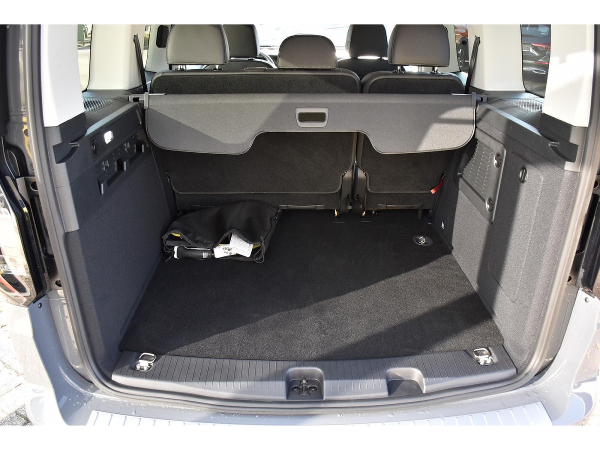 VW Caddy 1.5 TSI eHybrid PHEV Style DSG ACC TRAVEL SIDE ATT RMQ NEUF (2025) - Photo 24