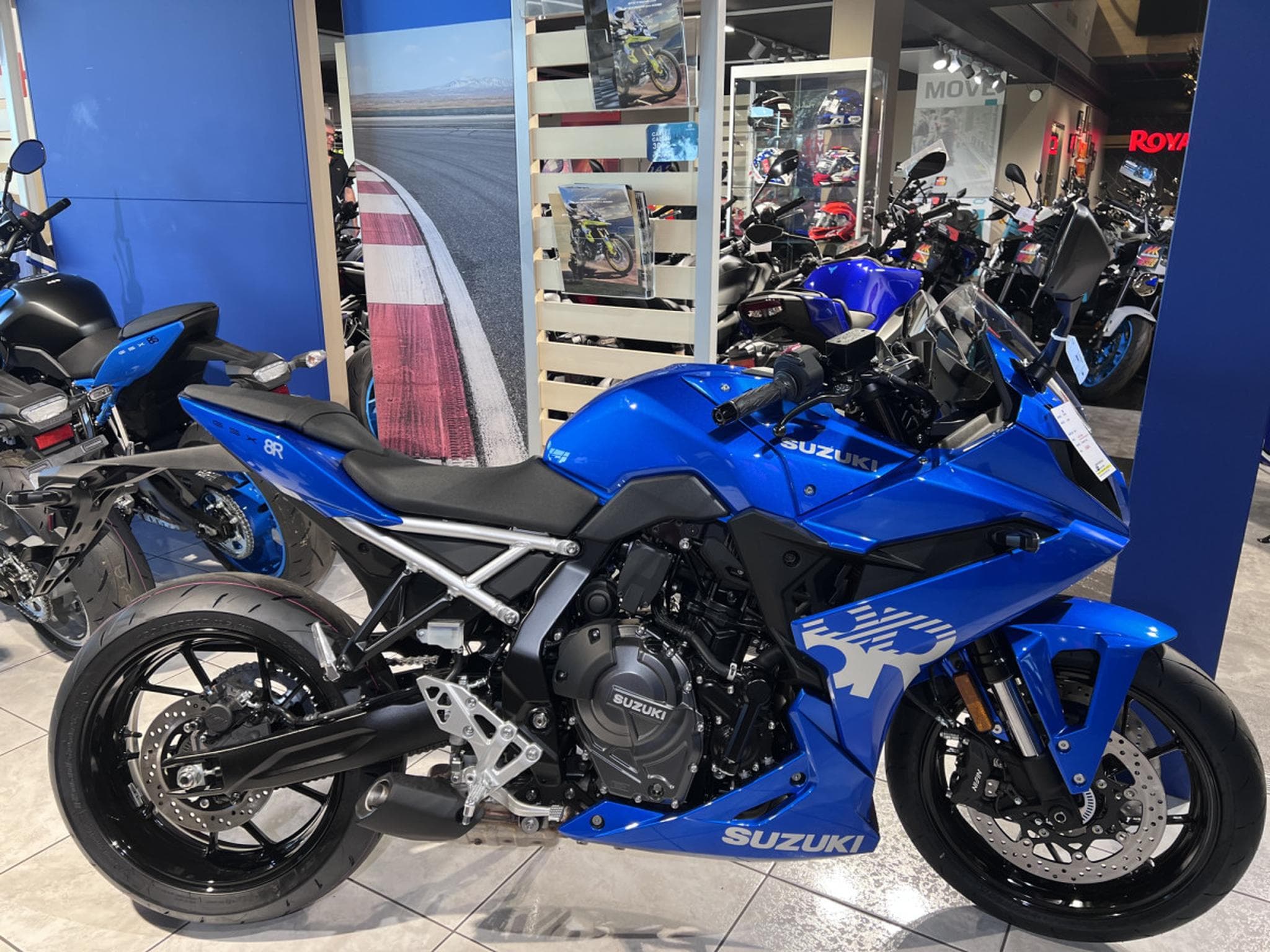 Suzuki GSX-8R (2026) - Photo 1