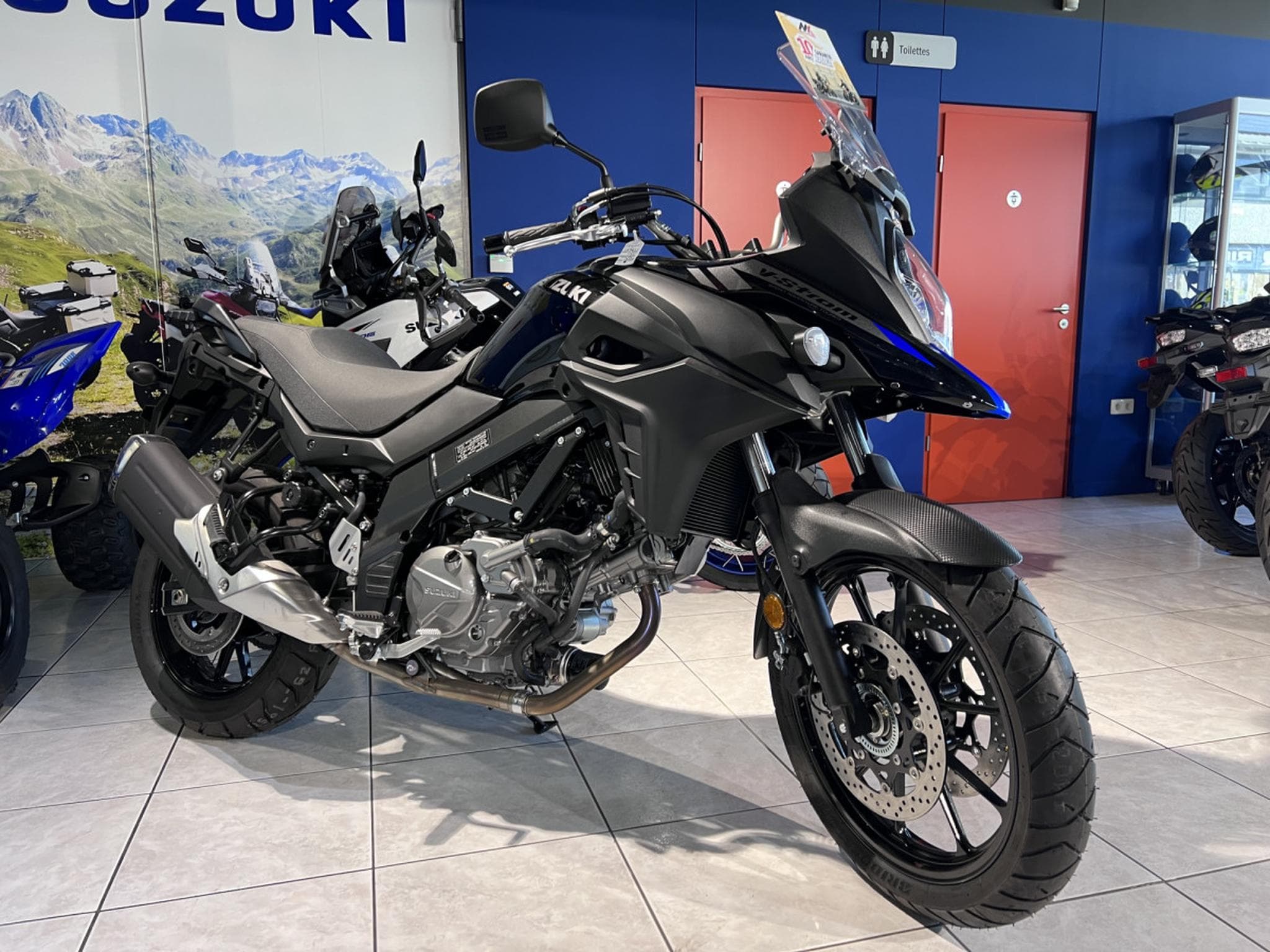 Suzuki V-Strom 650 (2026) - Photo 7