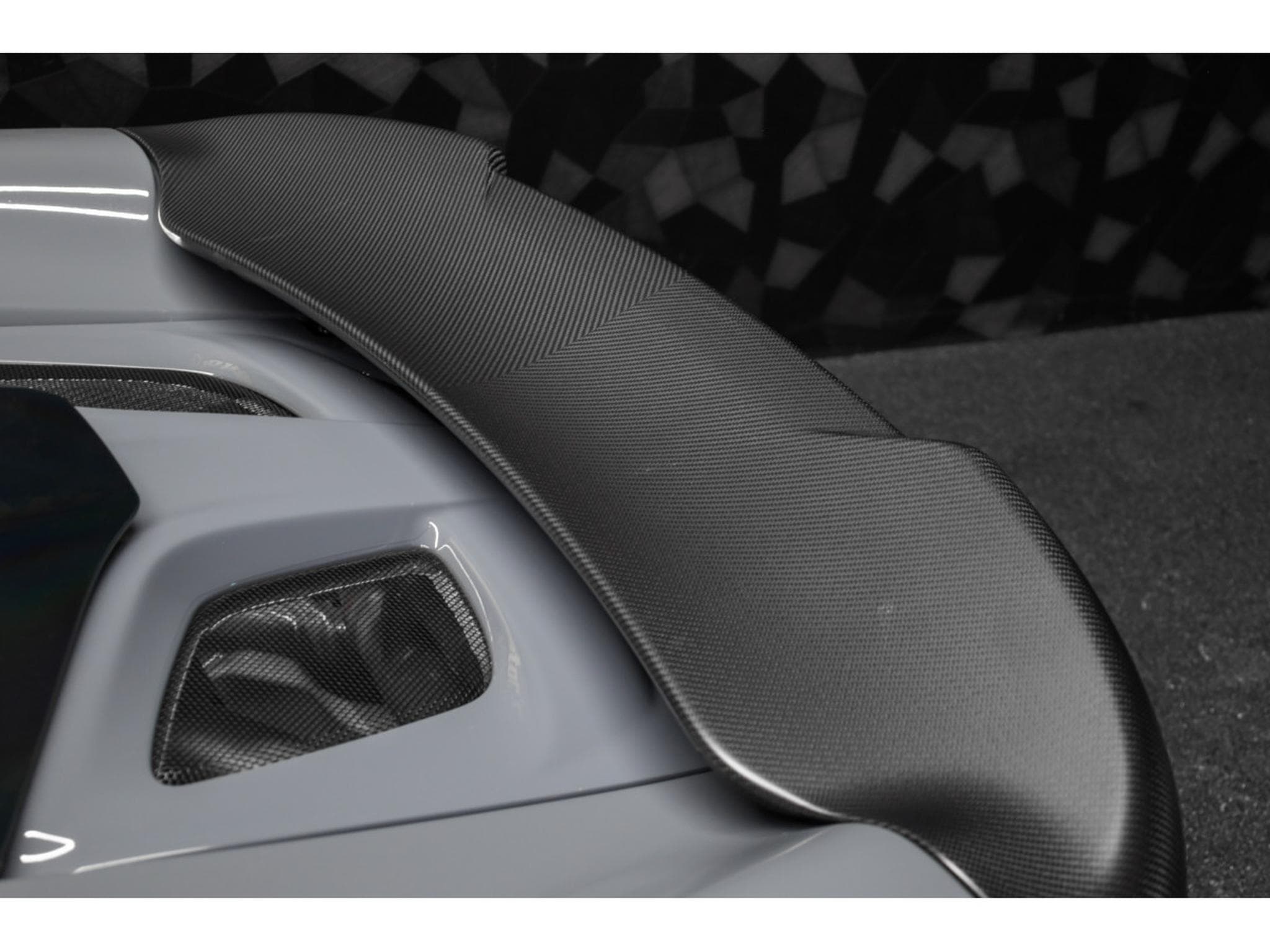 McLaren 675LT Spider Chicane Grey - 1 of 500 (2017) - Photo 23