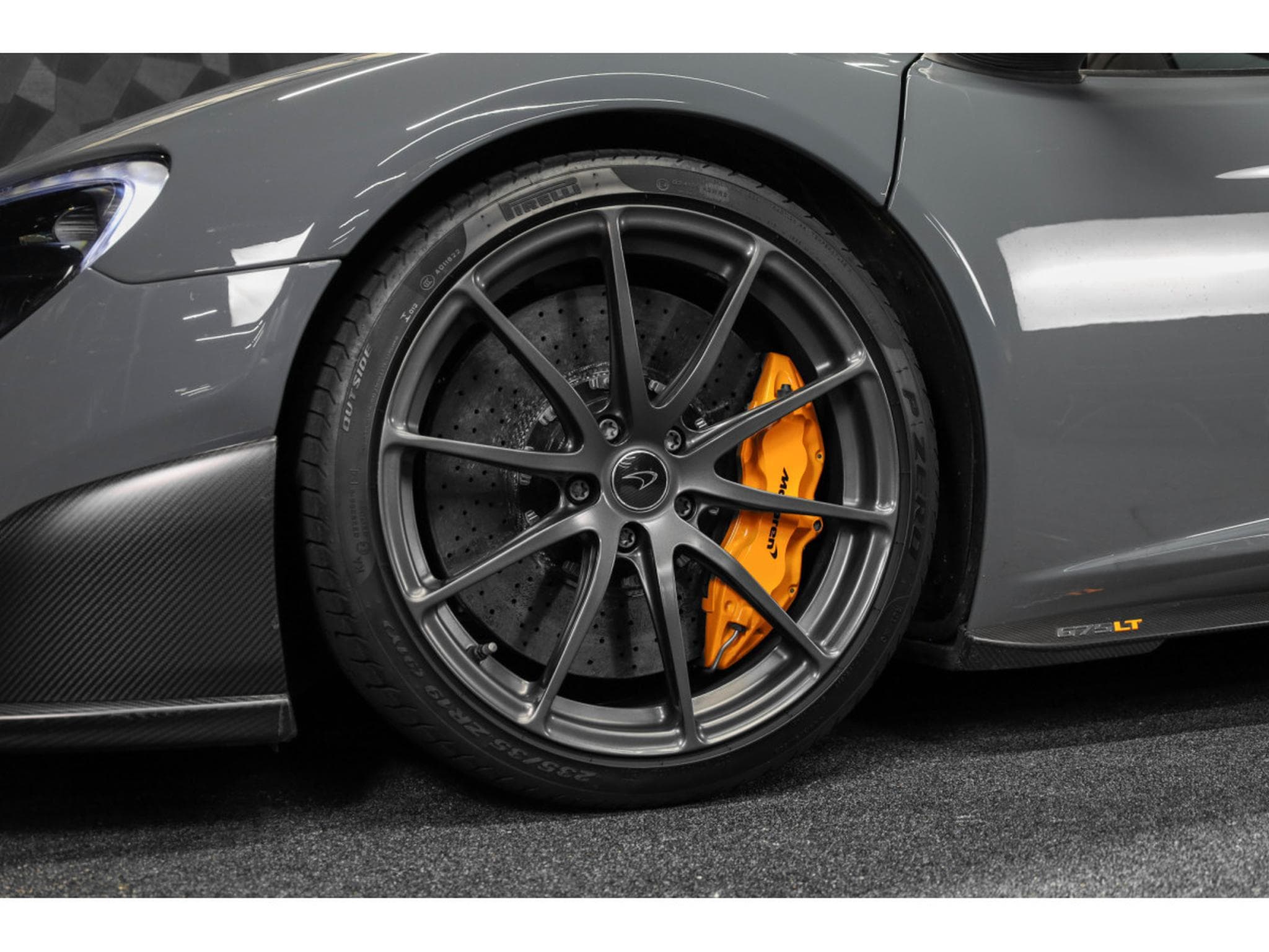 McLaren 675LT Spider Chicane Grey - 1 of 500 (2017) - Photo 8