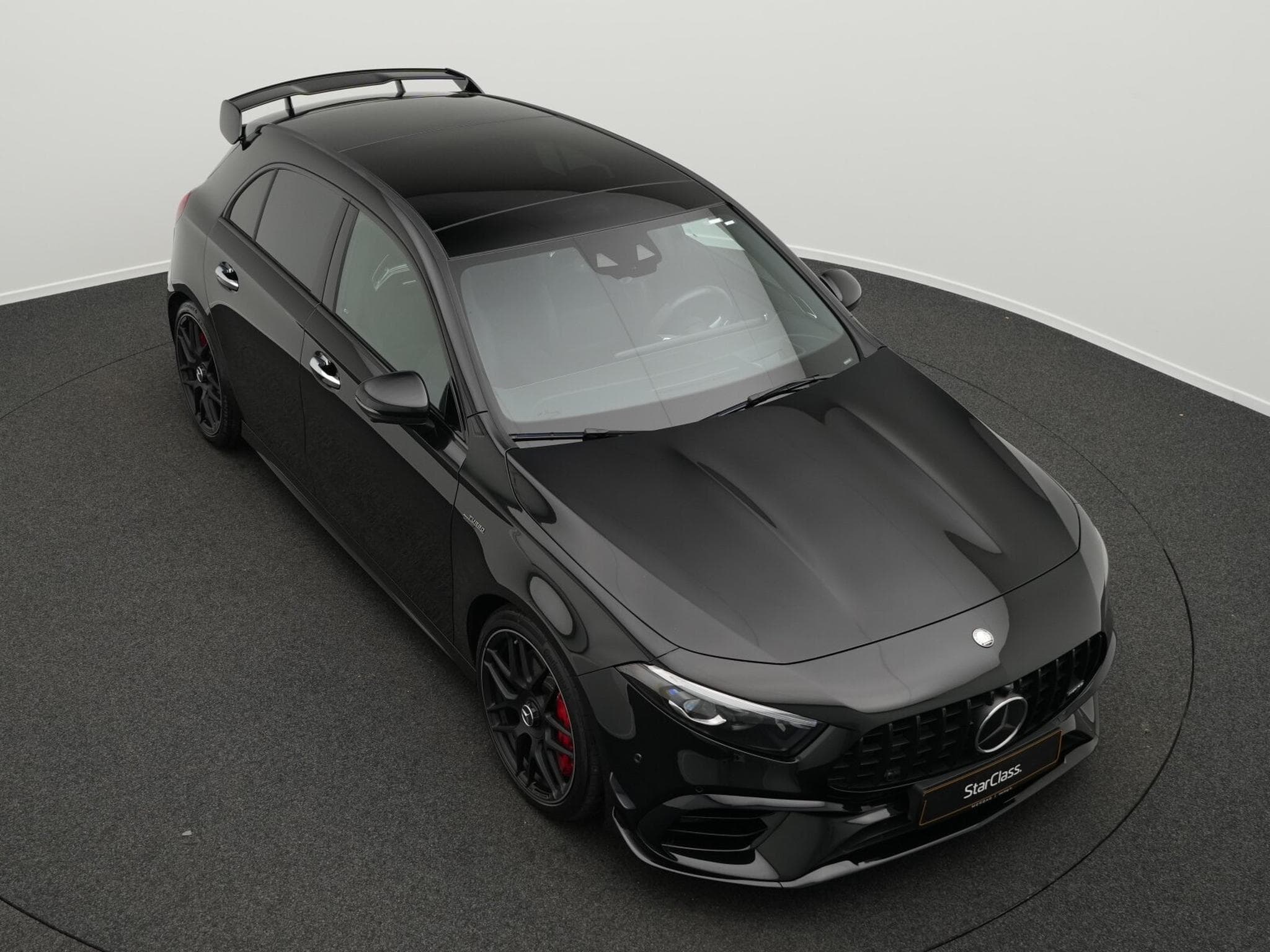 Mercedes A 45 AMG S 4MATIC Multi+Night+Burm+Memo+Aero+19" (2023) - Photo 10