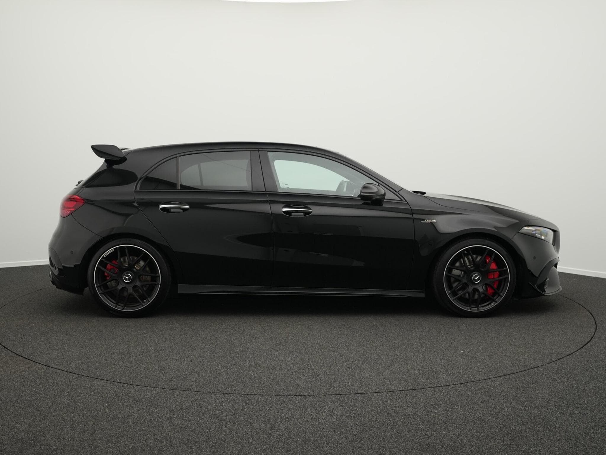 Mercedes A 45 AMG S 4MATIC Multi+Night+Burm+Memo+Aero+19" (2023) - Photo 5