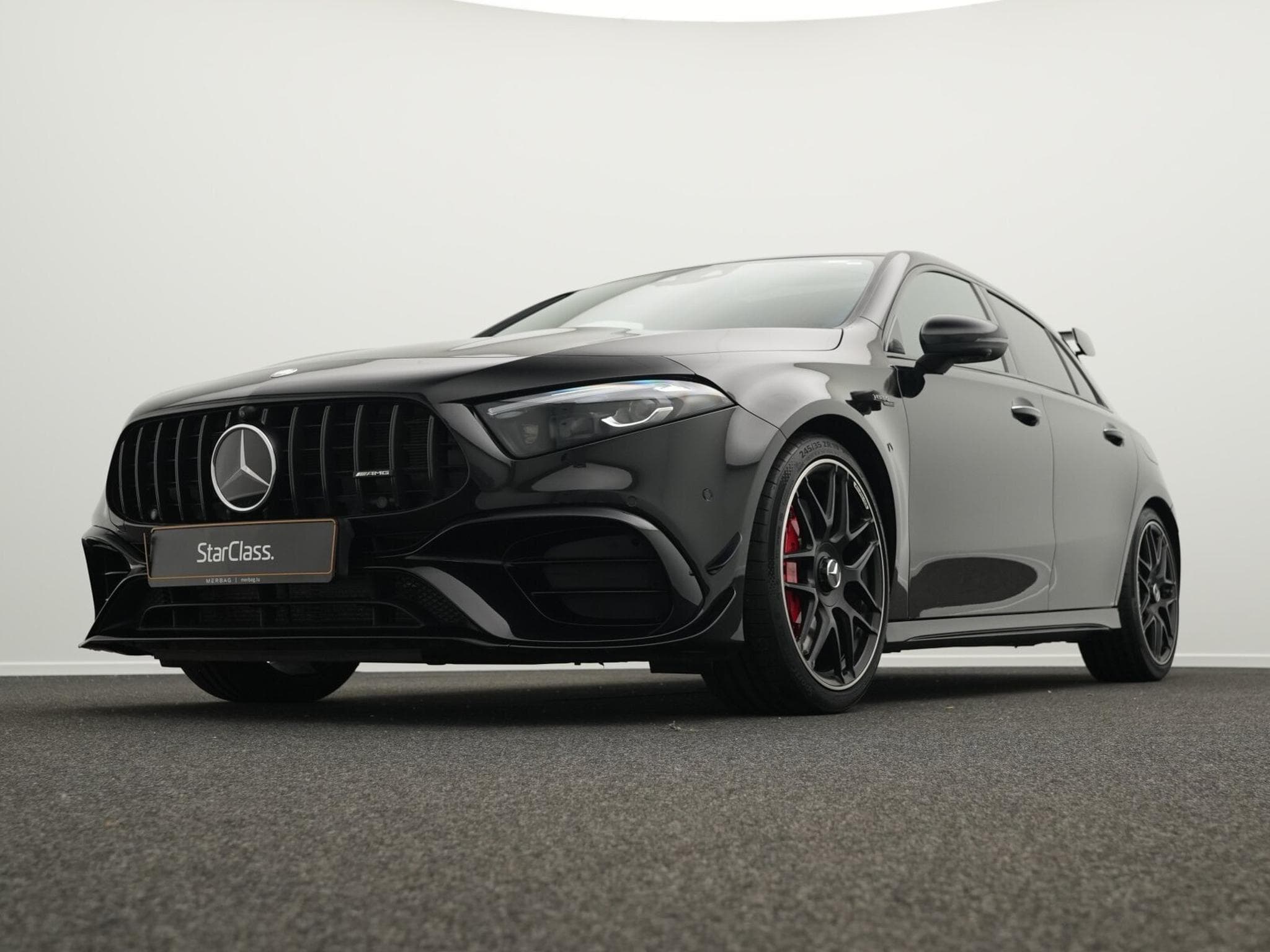 Mercedes A 45 AMG S 4MATIC Multi+Night+Burm+Memo+Aero+19" (2023) - Photo 8