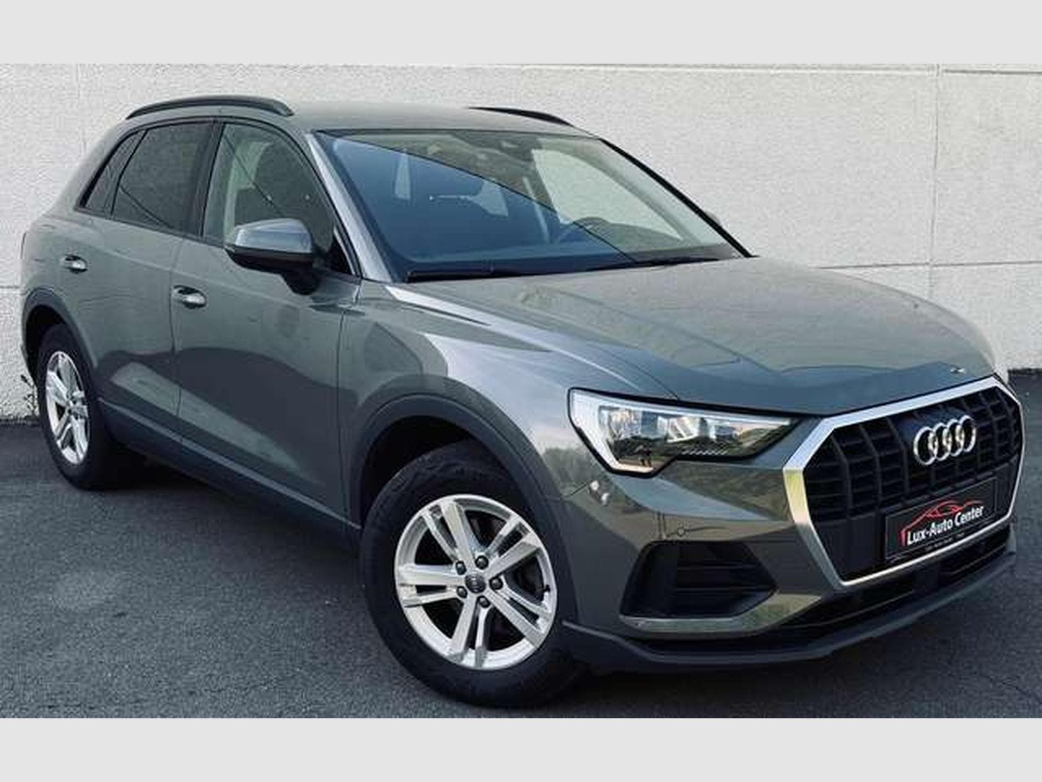Audi Q3 Q3 35 TFSI S tronic Auto.// 12Mois De Garantie✅✅✅ (2020) - Foto 1