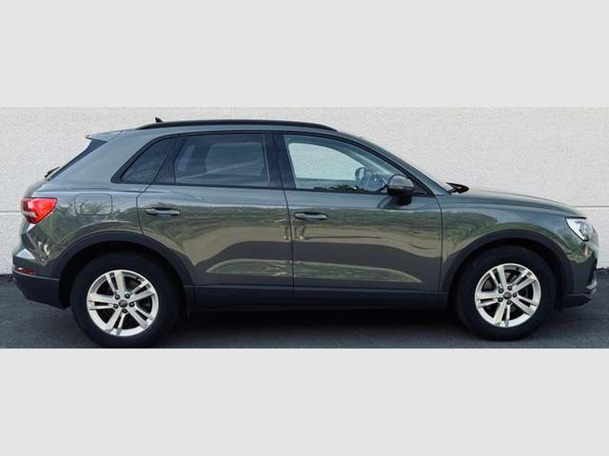 Audi Q3 Q3 35 TFSI S tronic Auto.// 12Mois De Garantie✅✅✅ (2020) - Foto 4