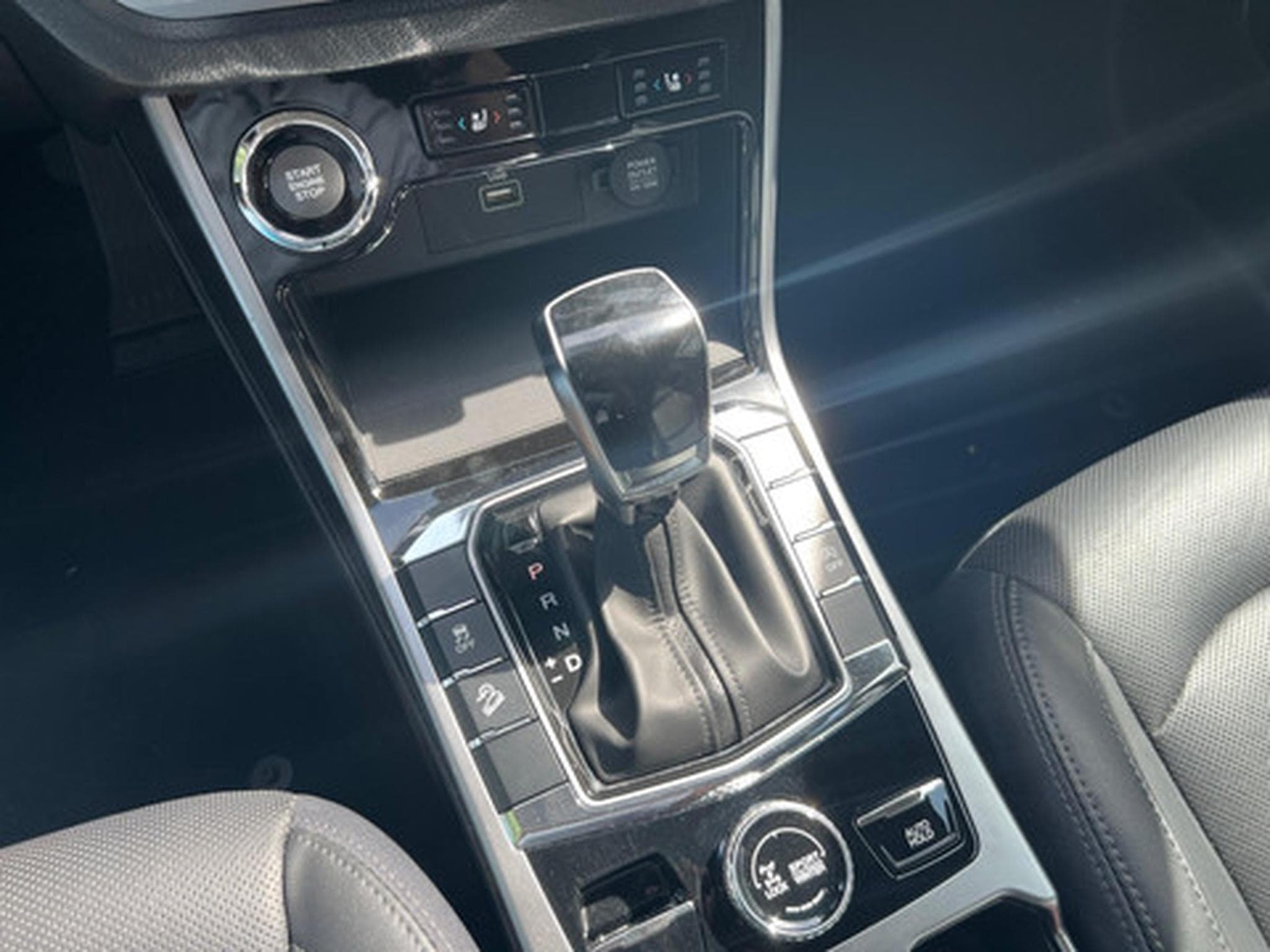 Ssangyong Korando 1.5 T-GDI 120kW Sapphire 4WD Auto (2024) - Foto 15