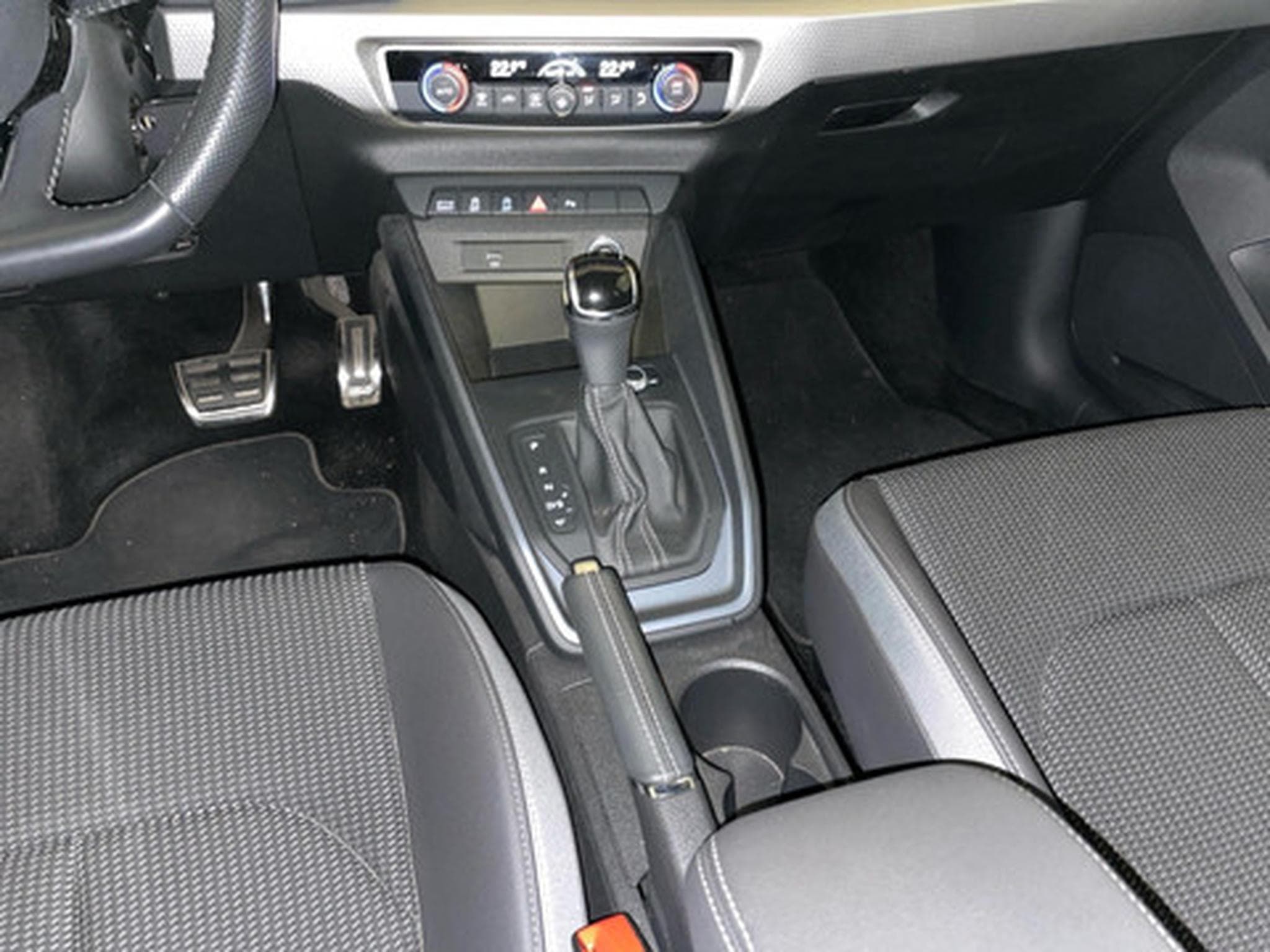 Audi A1 Sportback 2.0 40 TFSI 147kW S tronic S Line (2020) - Photo 10
