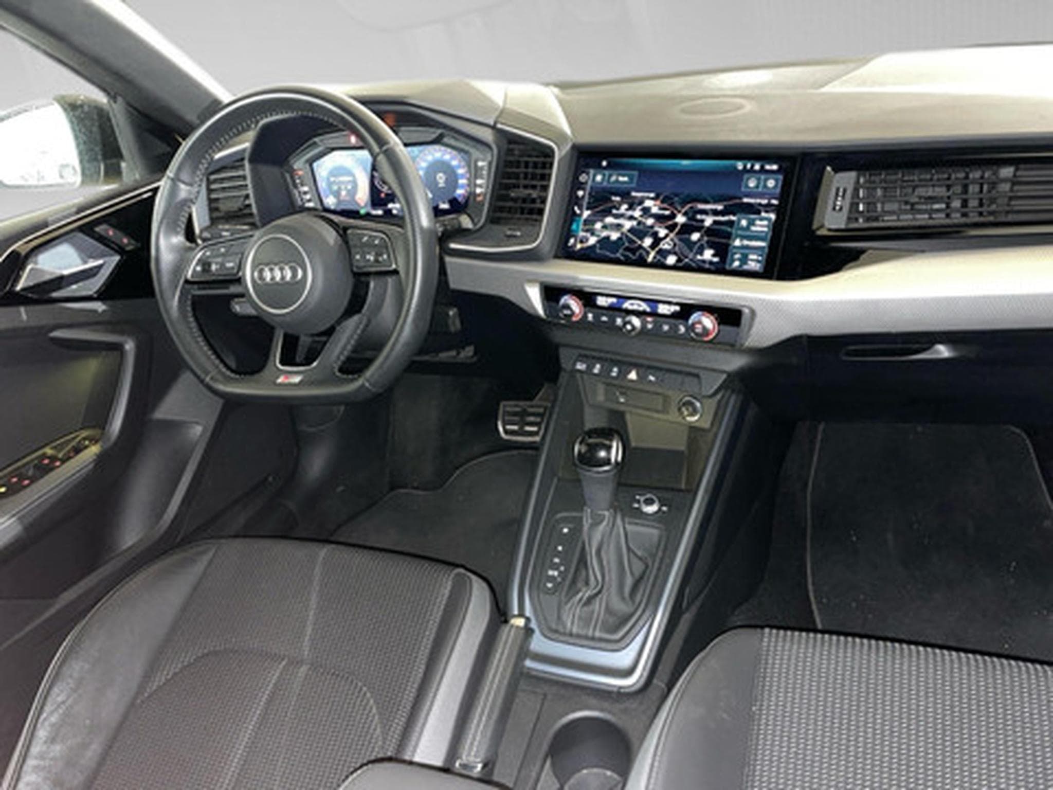 Audi A1 Sportback 2.0 40 TFSI 147kW S tronic S Line (2020) - Photo 7