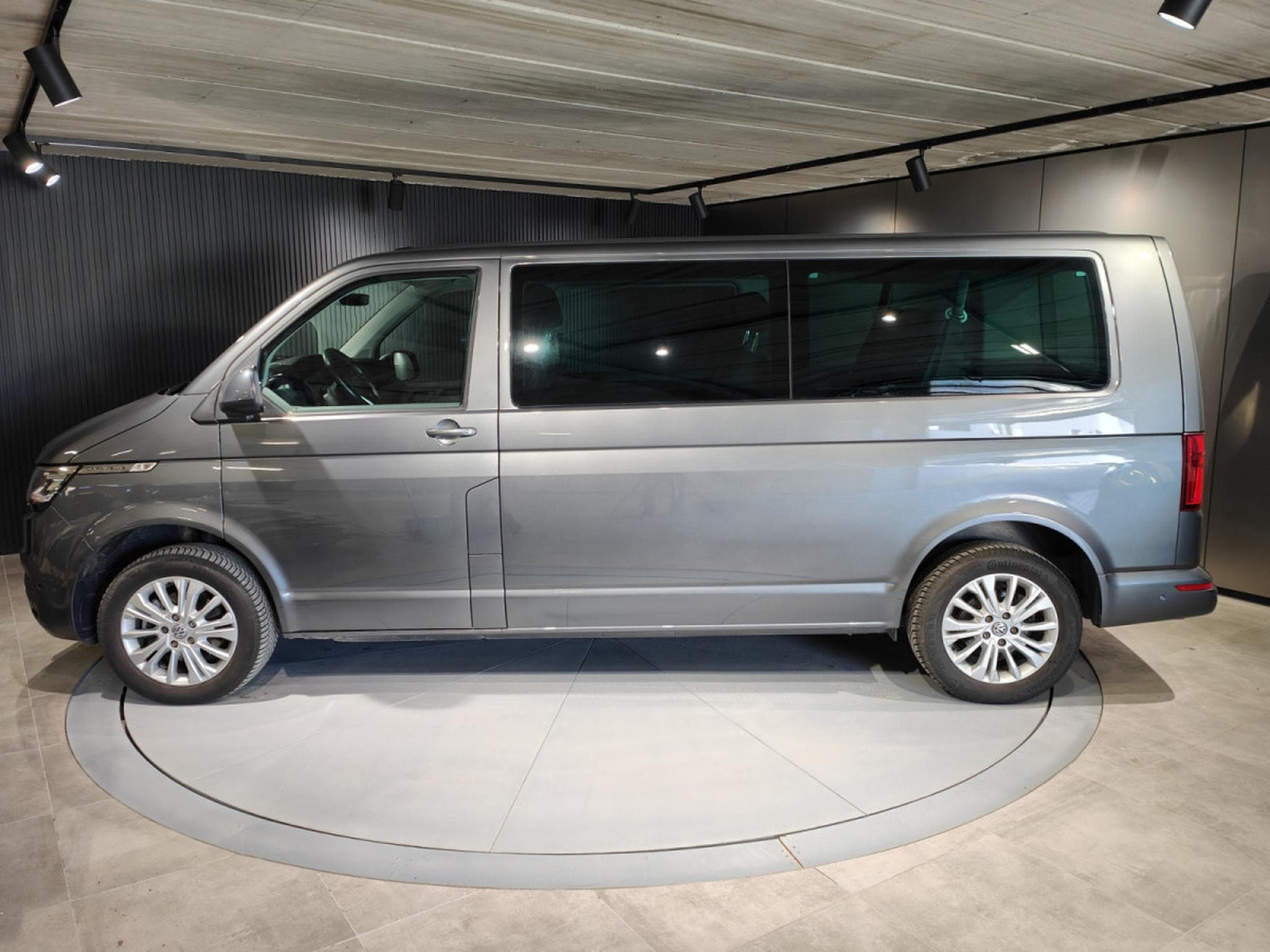 VW T6.1 2.0 TDI DSG 9 PLACES CARPLAY CAMERA GPS (2023) - Foto 5