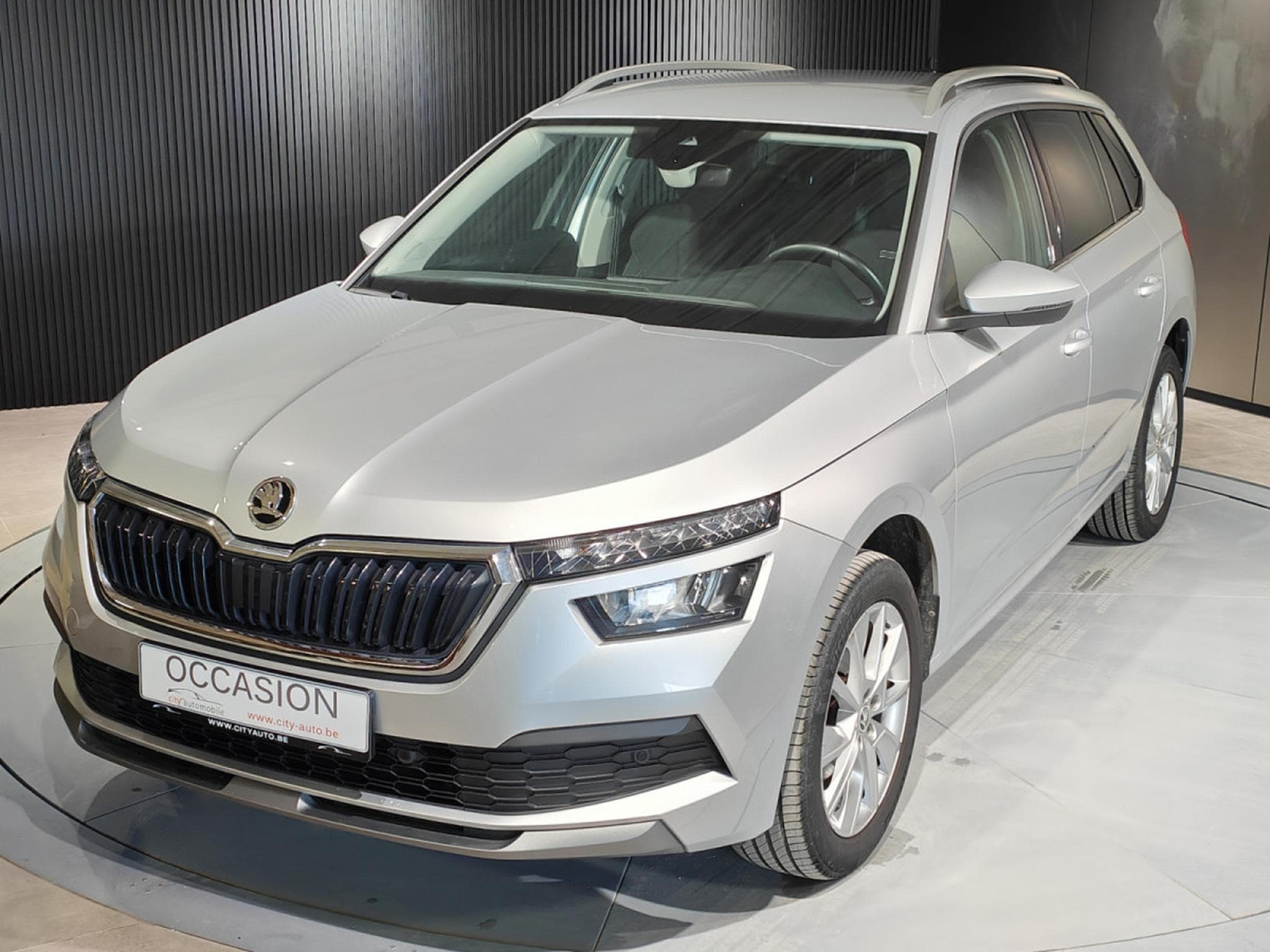 Skoda Kamiq 1.0 TSI CARPLAY GPS CAMERA BLUETOOTH (2022) - Foto 6