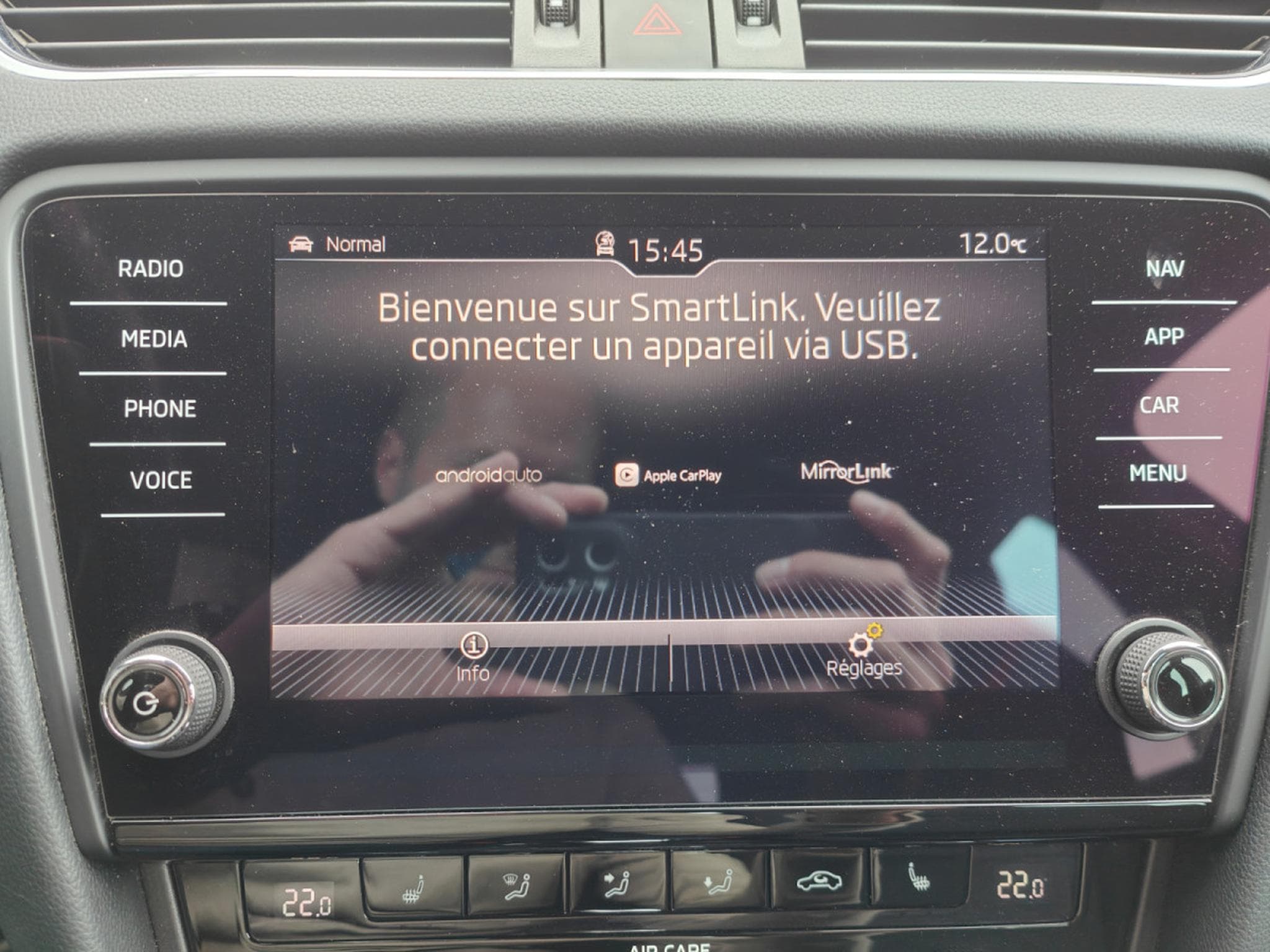 Skoda Octavia Combi RS 2.0 TDI DSG 4X4 CARPLAY GPS SIEGES CHAUFF (2018) - Foto 18