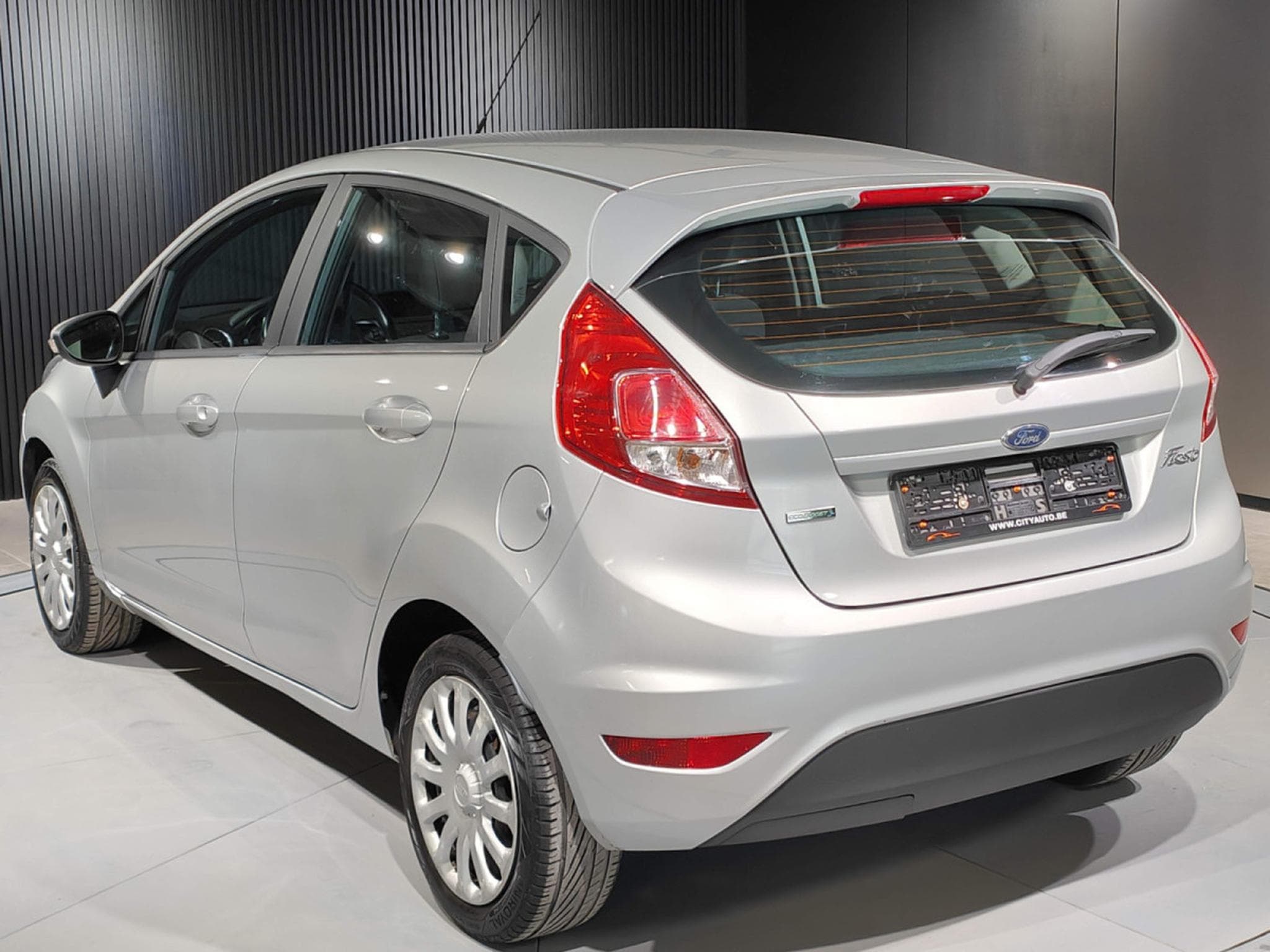 Ford Fiesta 1.0 ECOBOOST 5 PORTES CLIM BLUETOOTH (2016) - Photo 4