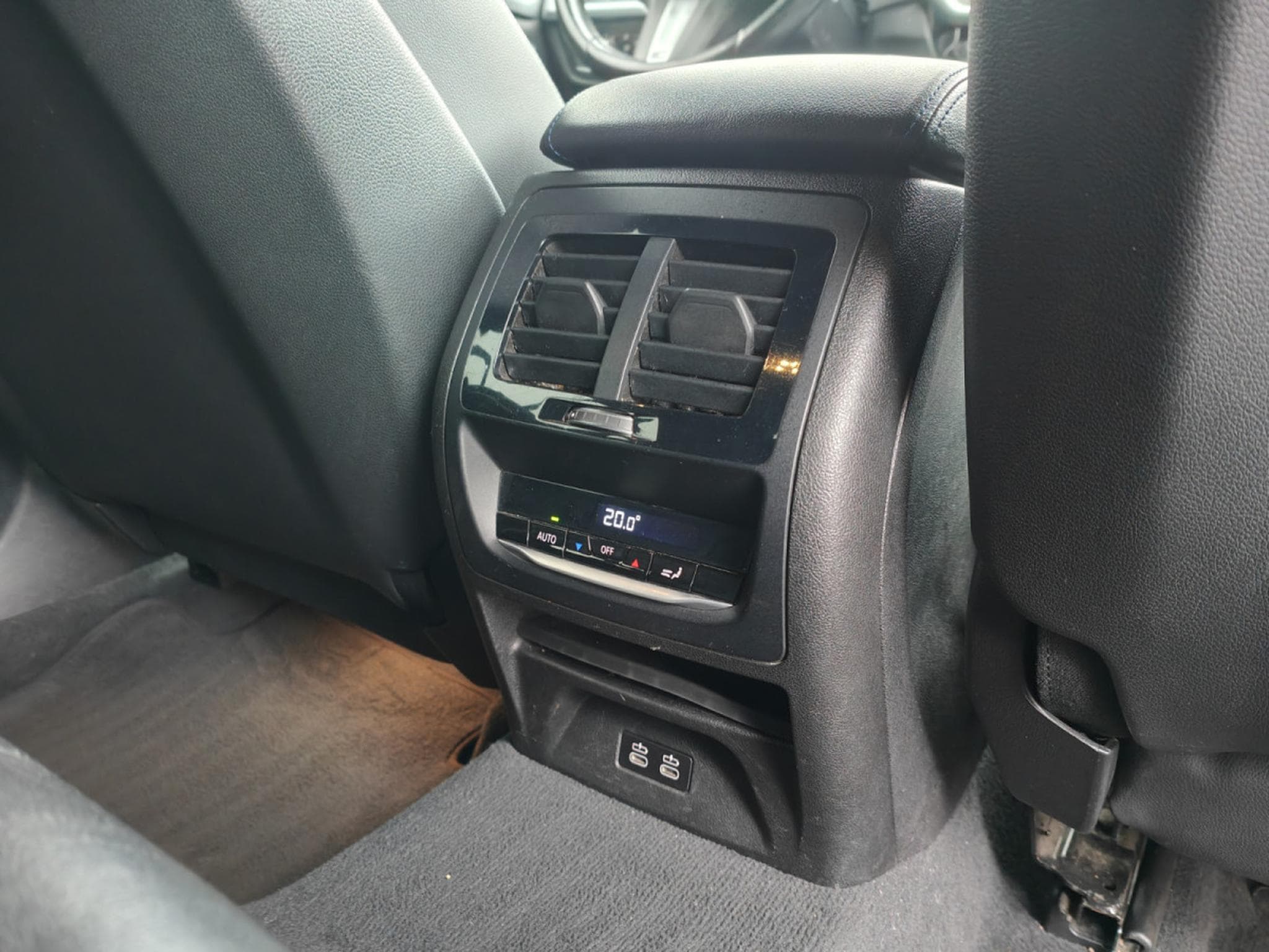 BMW X4 X4 XDRIVE20D PACK M TOIT OUV CARPLAY GPS CAMERA 360 (2022) - Foto 9