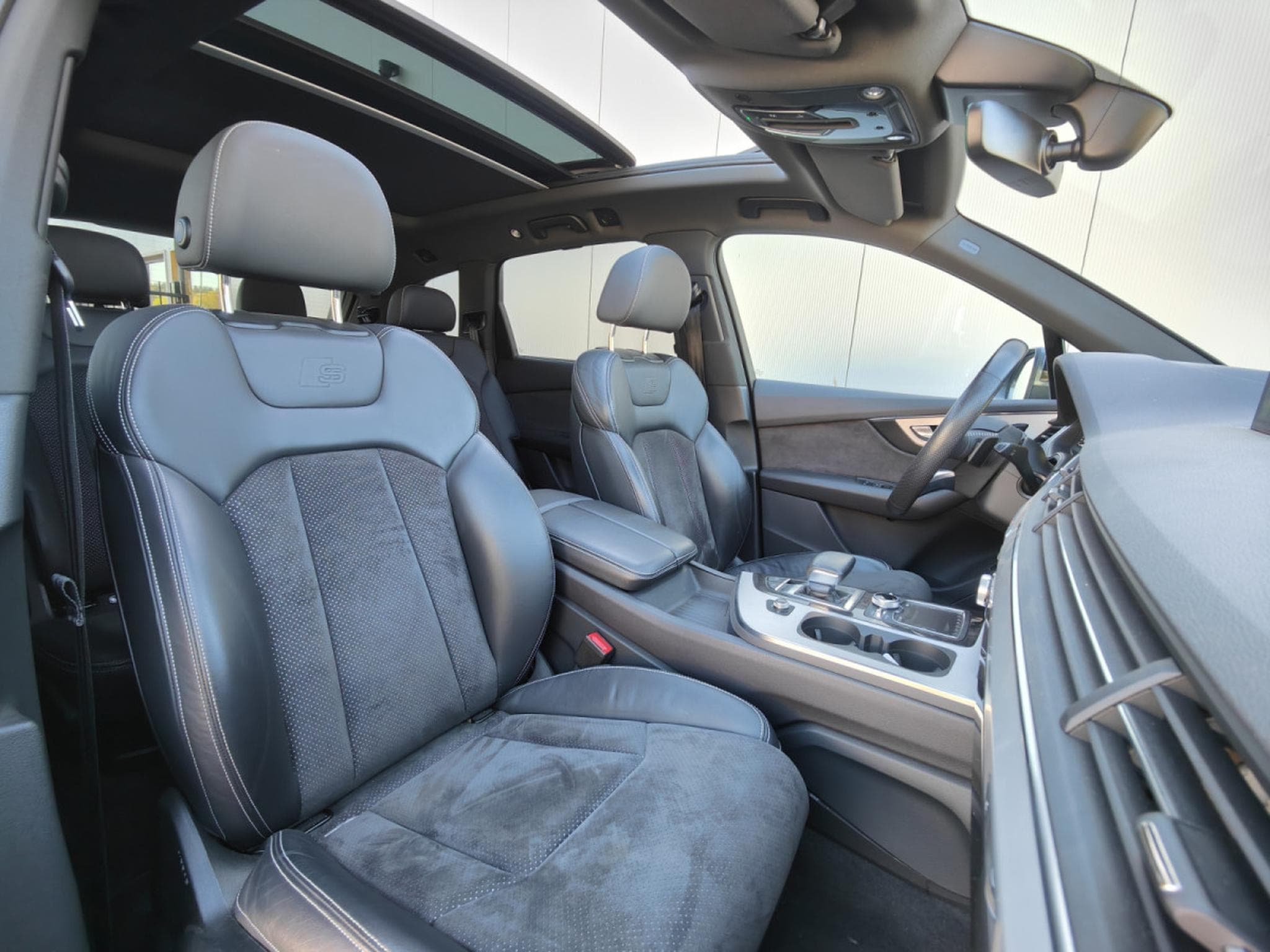 Audi Q7 3.0 TDI QUATTRO TIPTRONIC S-LINE 7 PLACES TOIT OUV CARPLAY (2019) - Foto 7