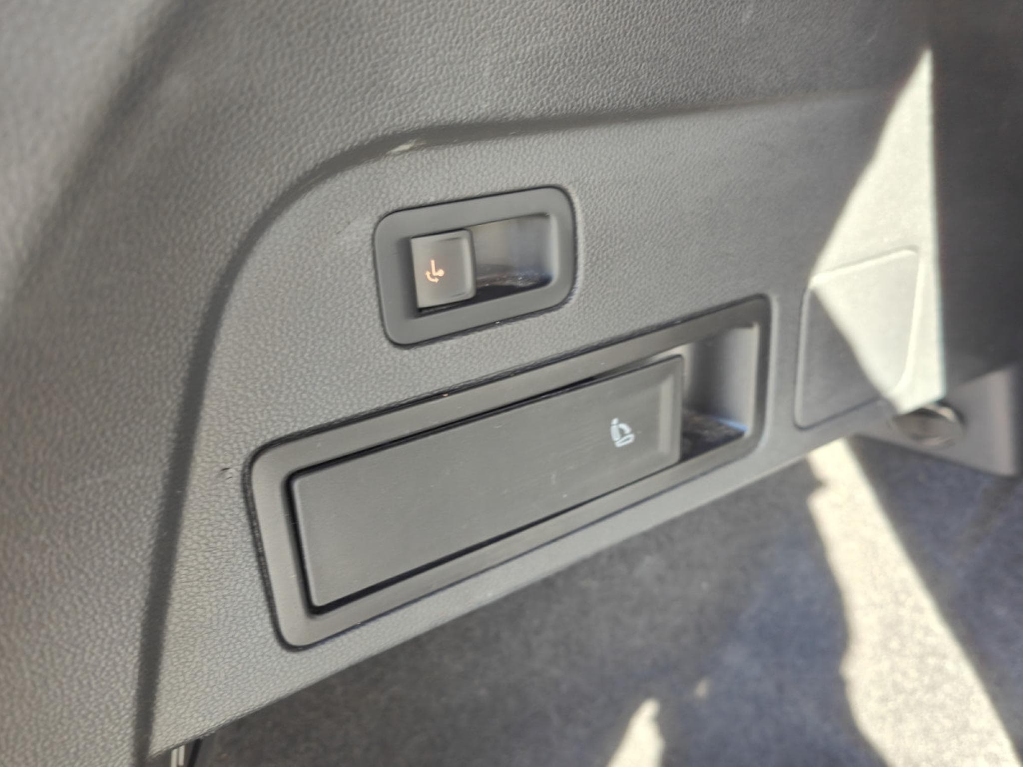 VW Tiguan 2.0 TDI DSG 4MOTION TOIT PANO CUIR CARPLAY (2021) - Photo 10