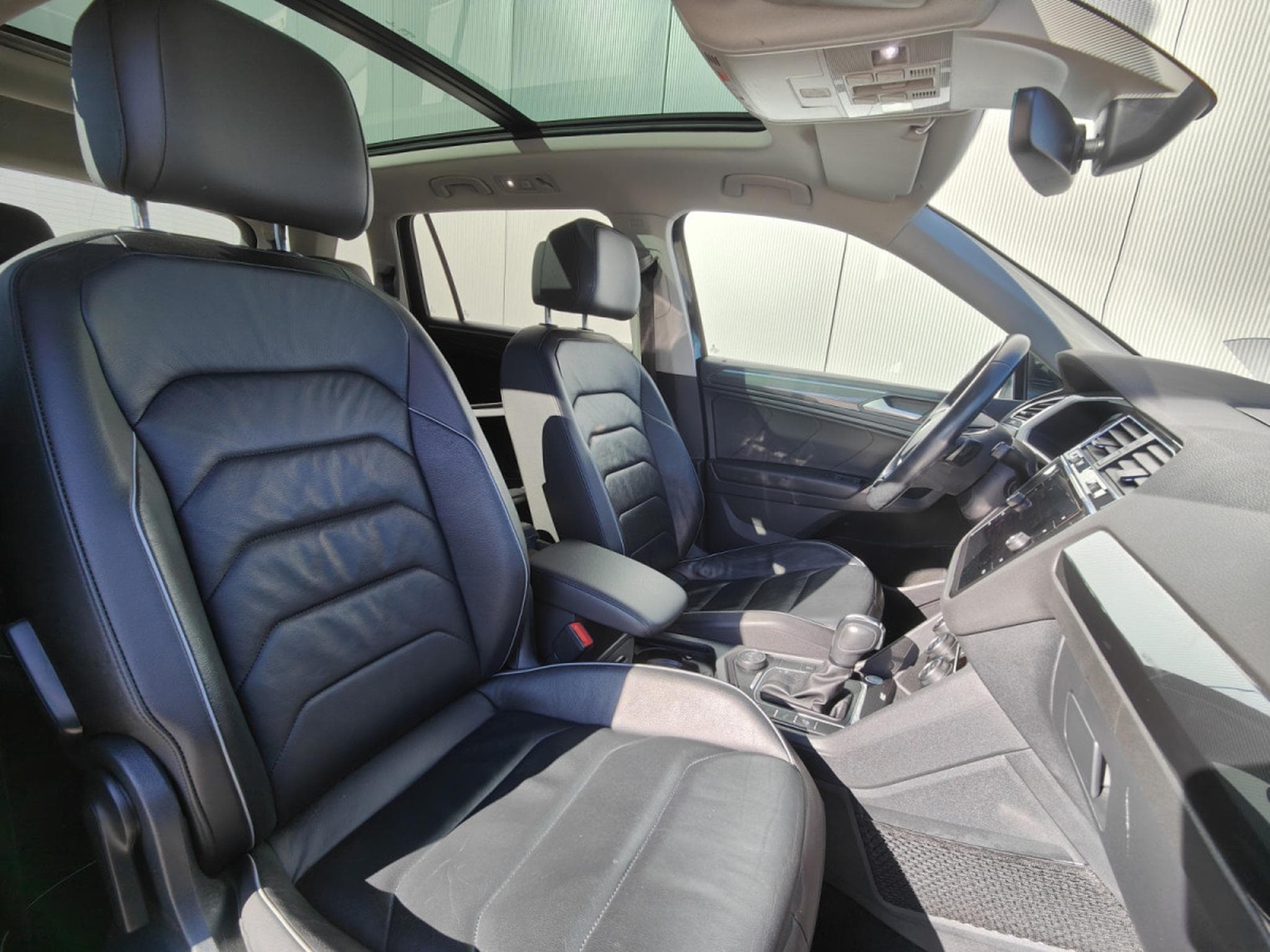 VW Tiguan 2.0 TDI DSG 4MOTION TOIT PANO CUIR CARPLAY (2021) - Photo 7
