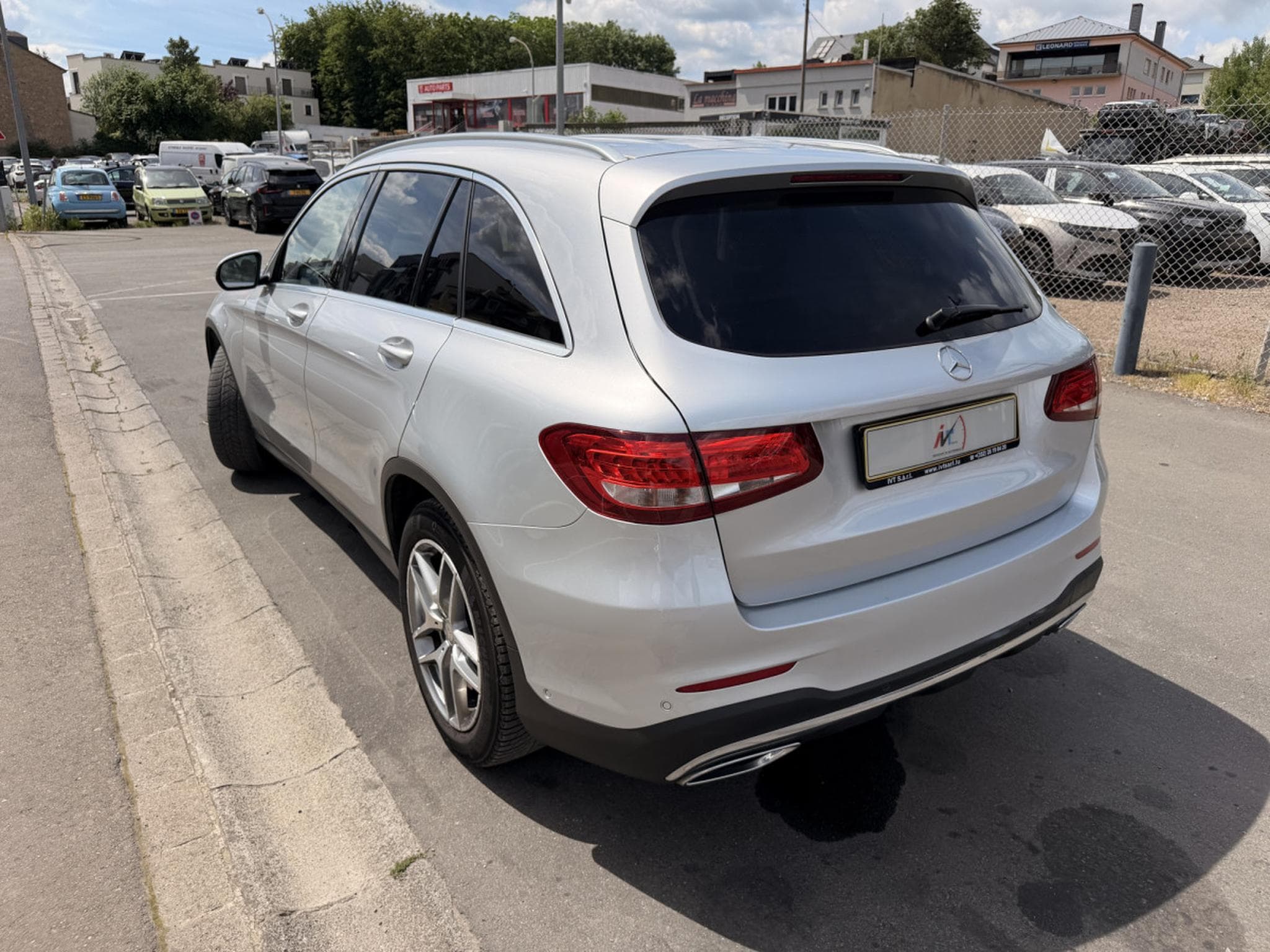 Mercedes GLC 220 D 4MATIC AUTO (2016) - Photo 8