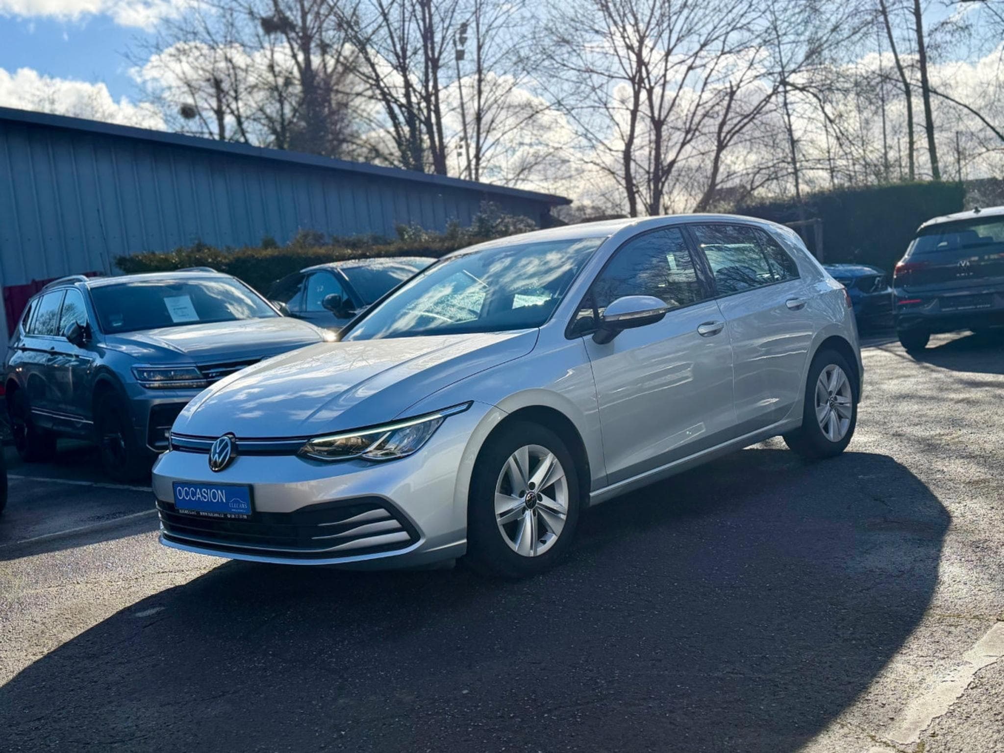 VW Golf 1.0 TSI 110 DSG7 Life NAVI/CAM/ACC (2022) - Photo 3
