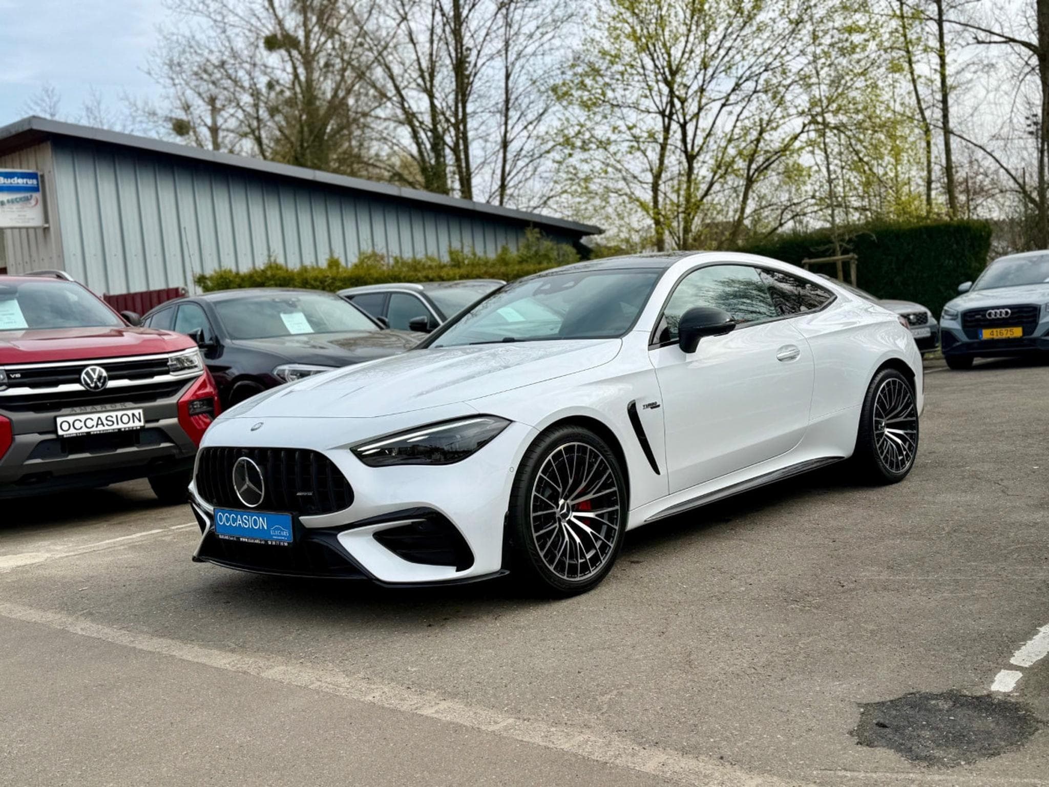 Mercedes CLE 53 AMG 4Matic+ PANO/NIGHT/BURMESTER/HEAD-UP/360° (2026) - Photo 3
