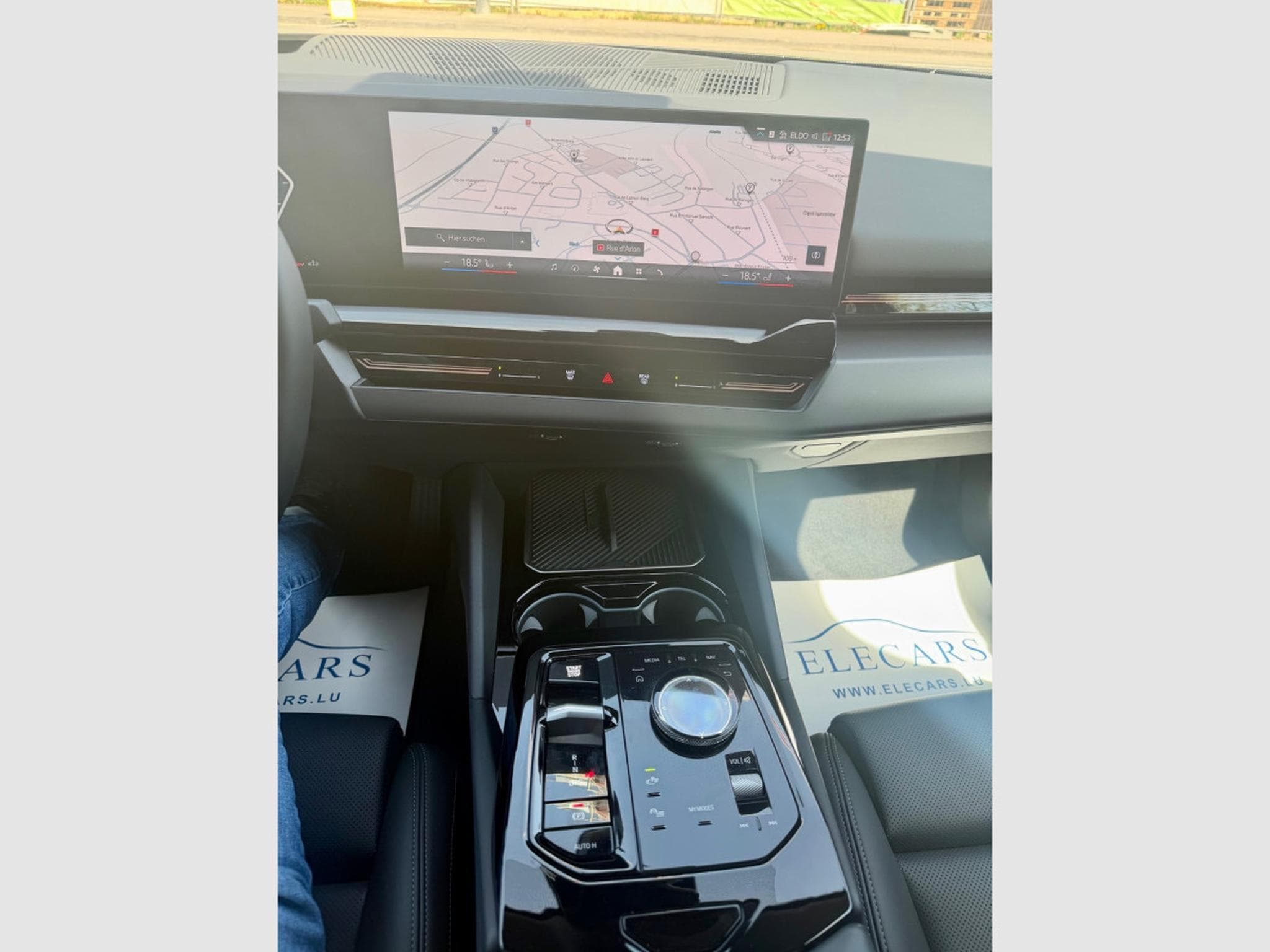 BMW 520 iA Limousine Head-Up/360°/H&K (2025) - Photo 12