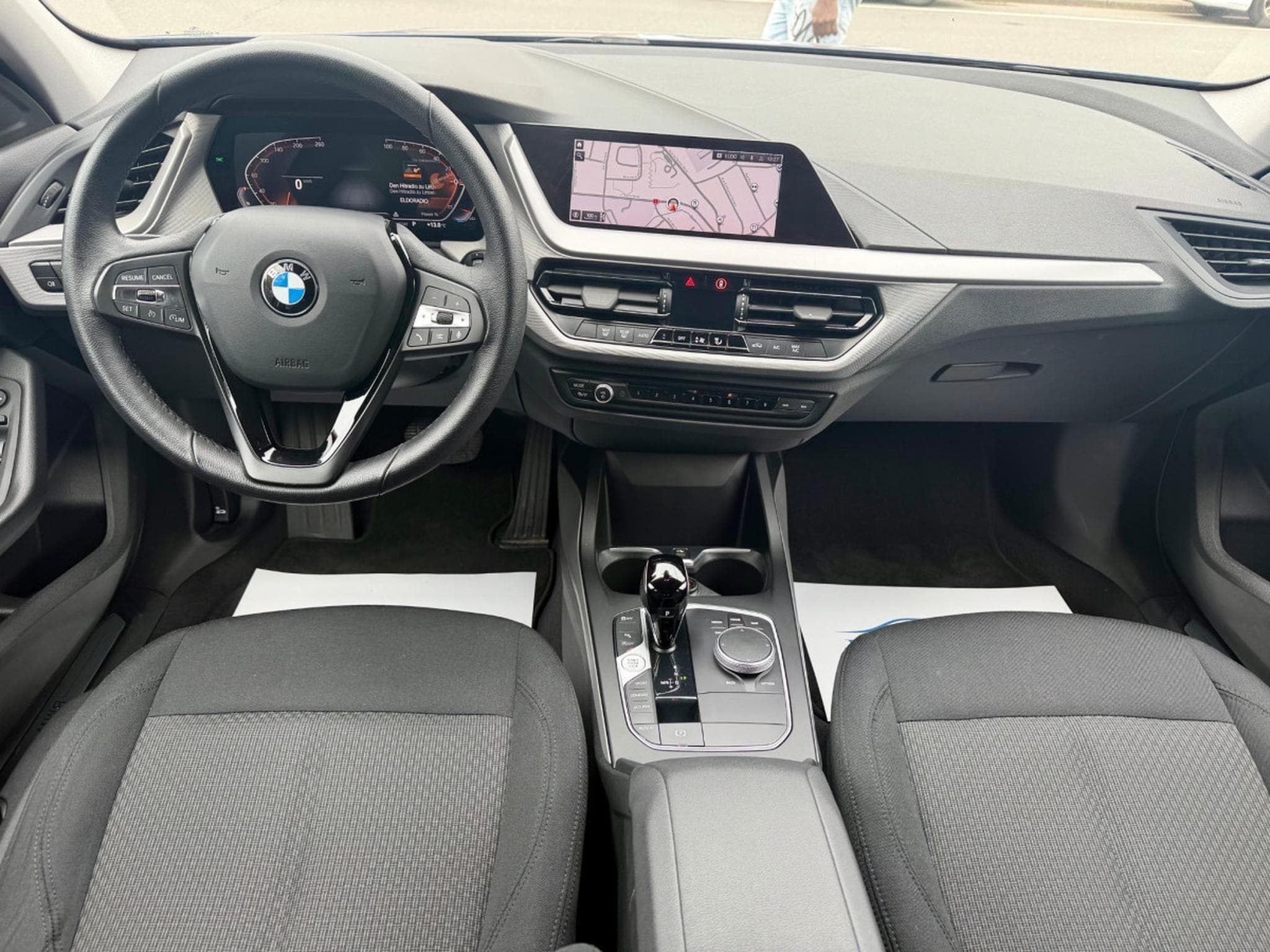 BMW 116 iA Aut. Advantage NAVI/CAM/LED (2022) - Photo 8