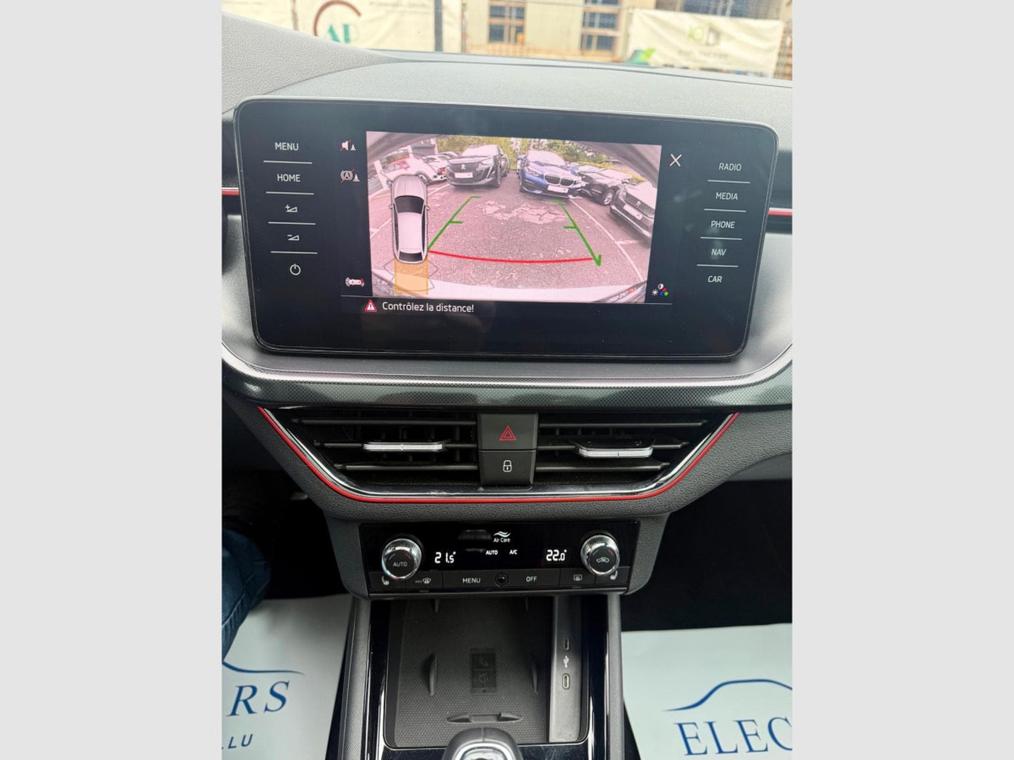 Skoda Scala 1.5 TSI 150 DSG7 Monte Carlo PANO/CAM/LED (2022) - Photo 13