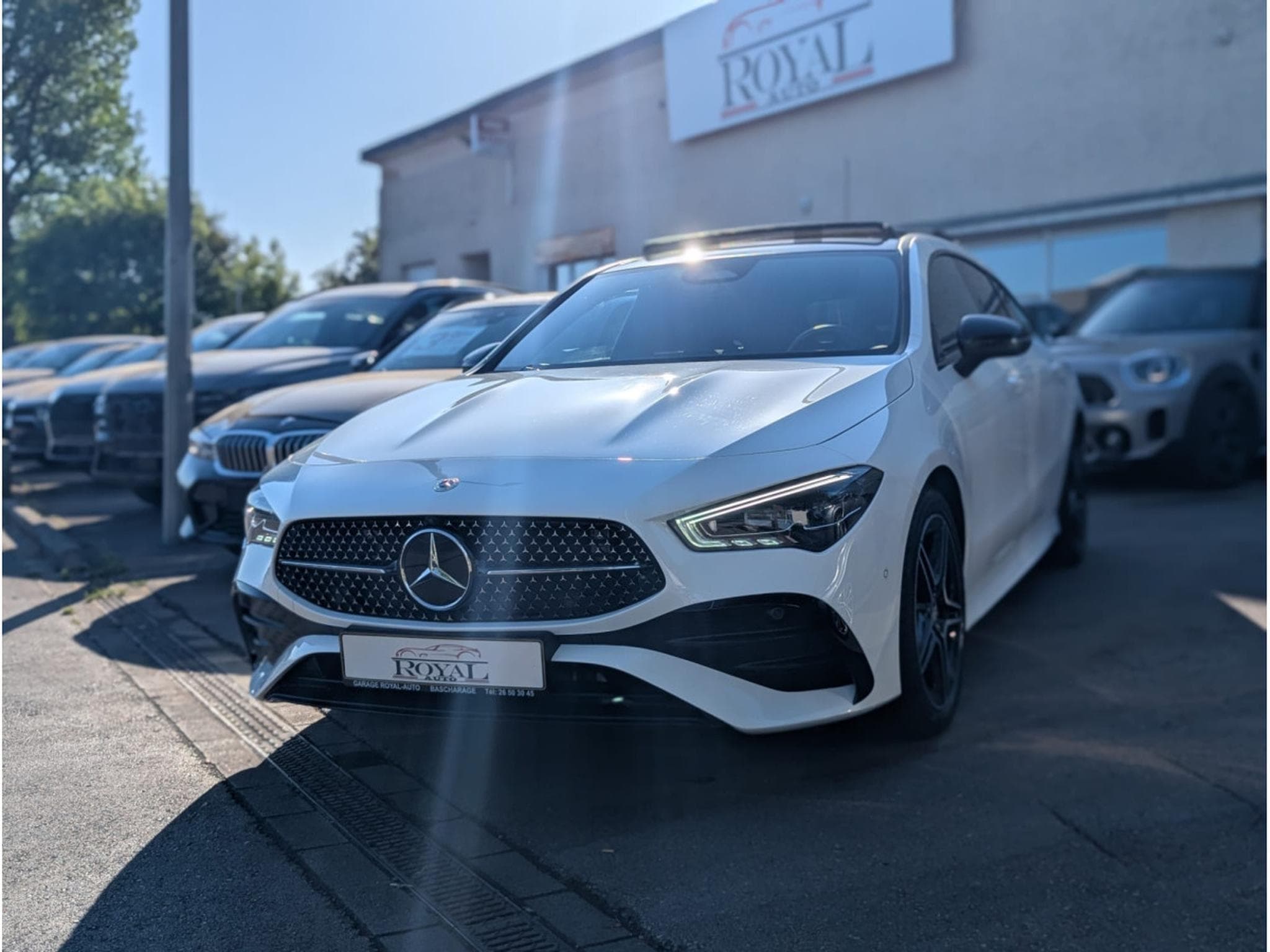 Mercedes CLA 200 Shooting Brake AMG LINE * CAMERA 360 * PANORAMA * 7G-DCT (2025) - Foto 4