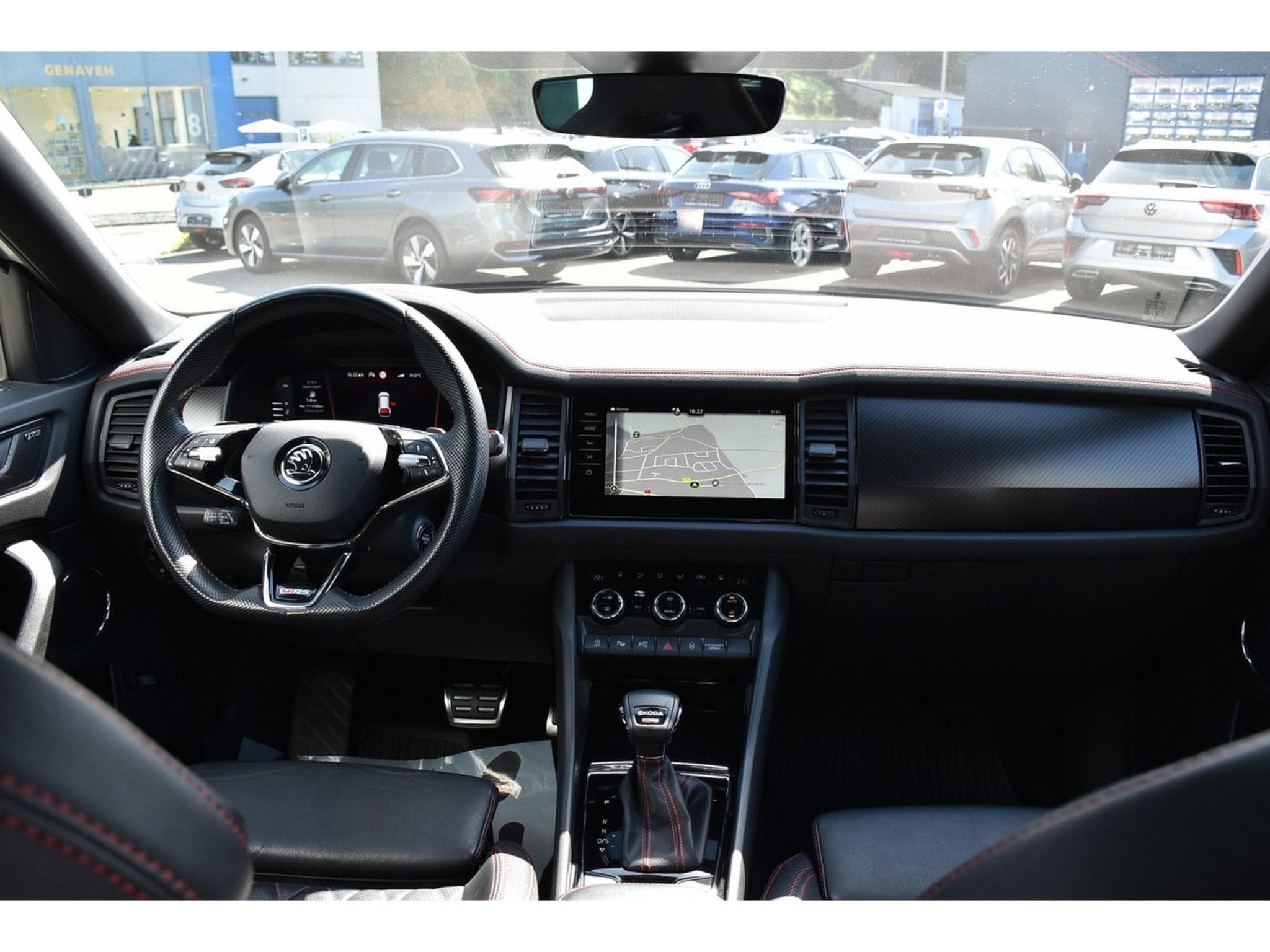 Skoda Kodiaq RS 2.0 TSI 4X4 DSG 7 PL. CUIR TRAVEL CANTON CAM360 ATT RMQ (2024) - Foto 10