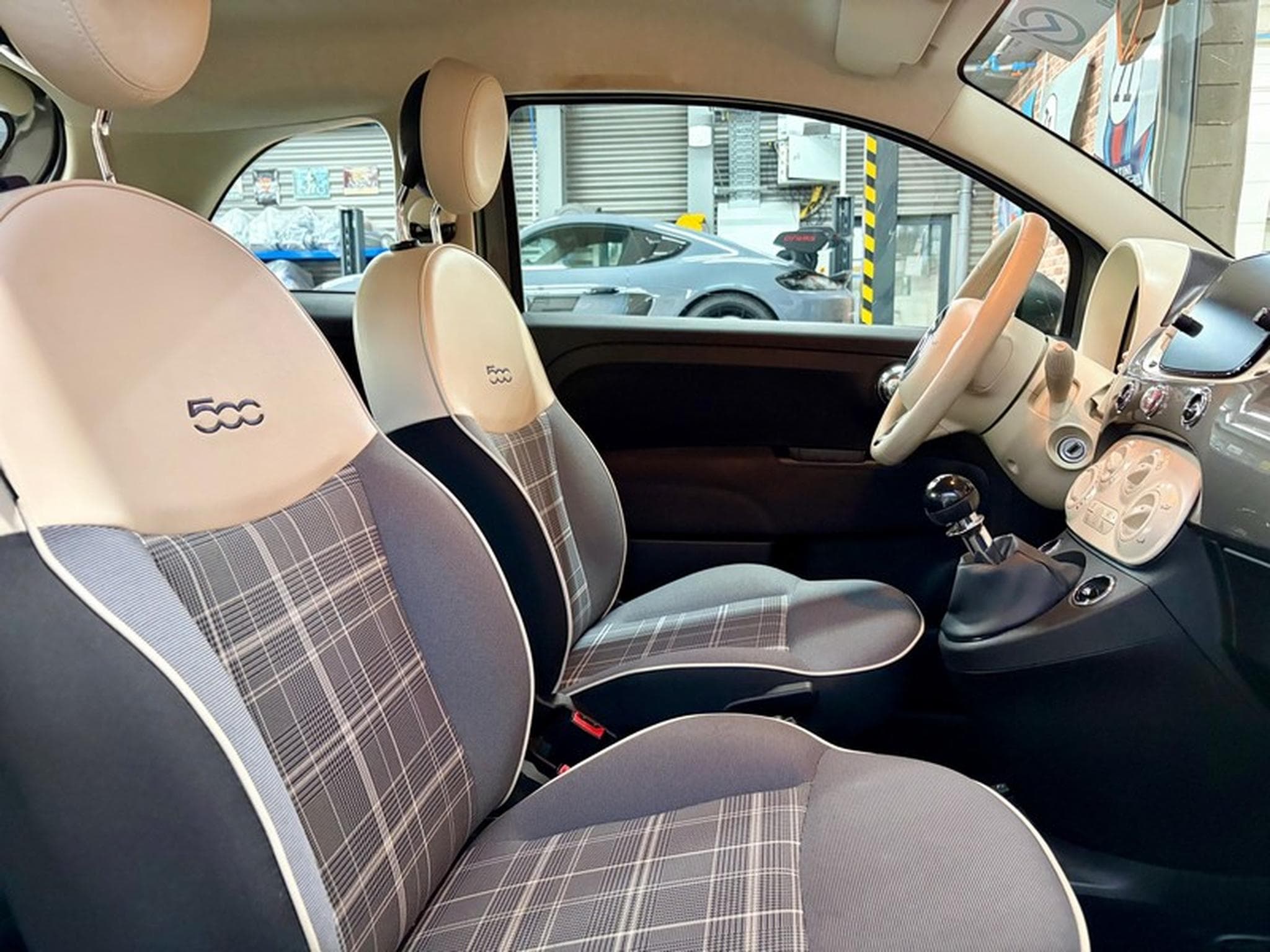 Fiat 500 500 1.2 69cv Navig/ClimaM/jALU15/Temp/Park/USB/BT (2019) - Foto 8