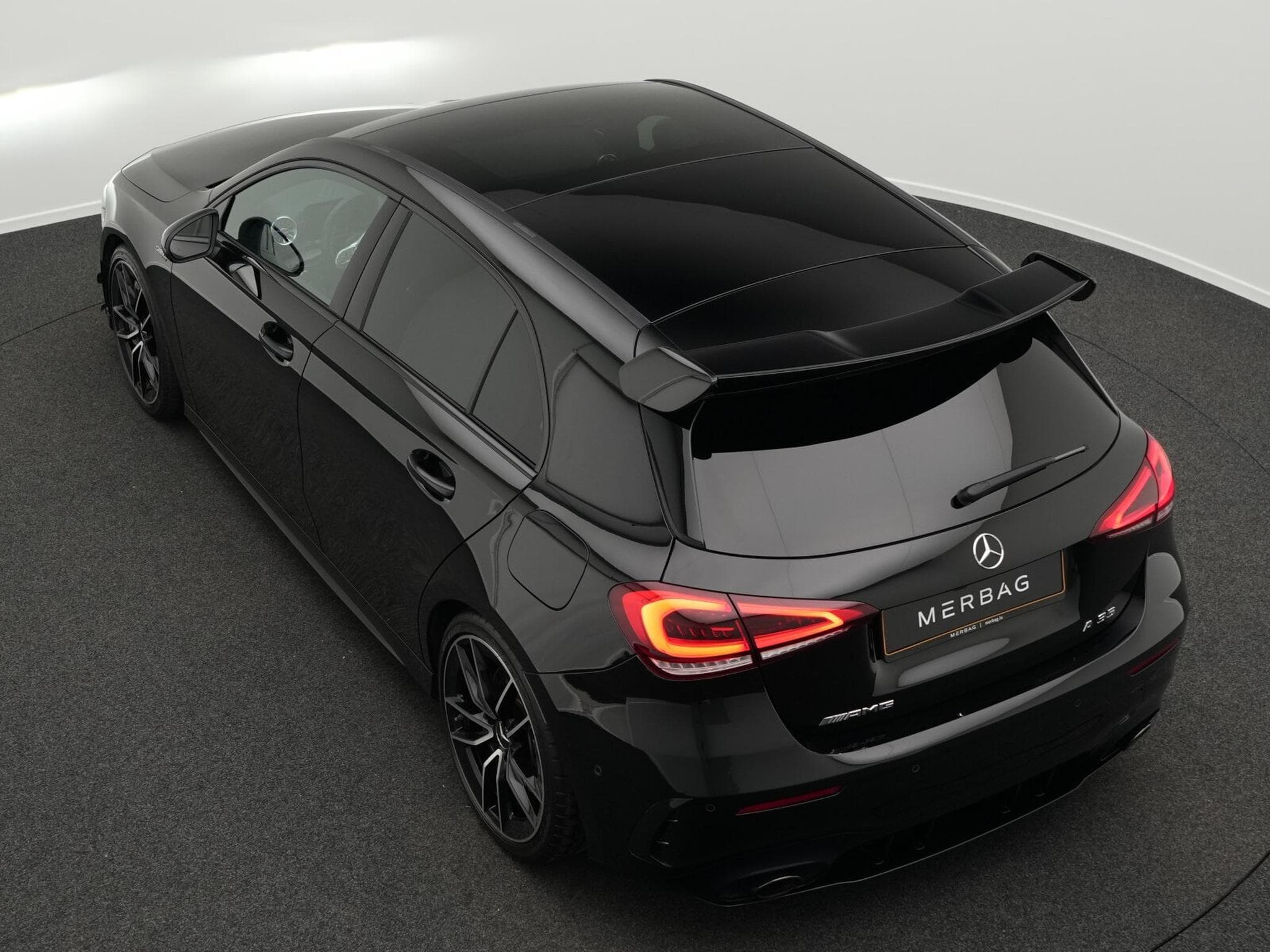 Mercedes A 35 AMG 4MATIC (2019) - Foto 11