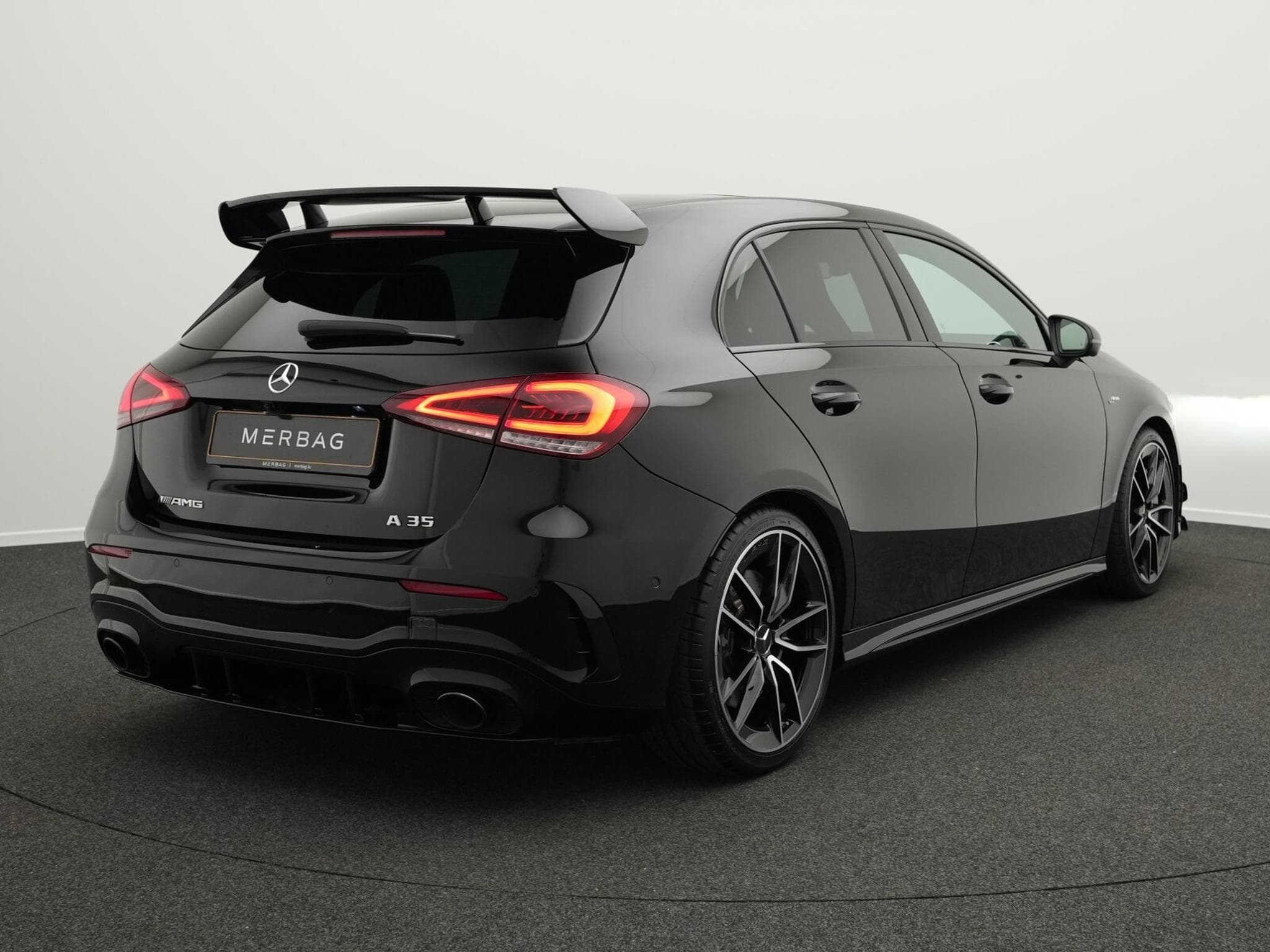 Mercedes A 35 AMG 4MATIC (2019) - Foto 3