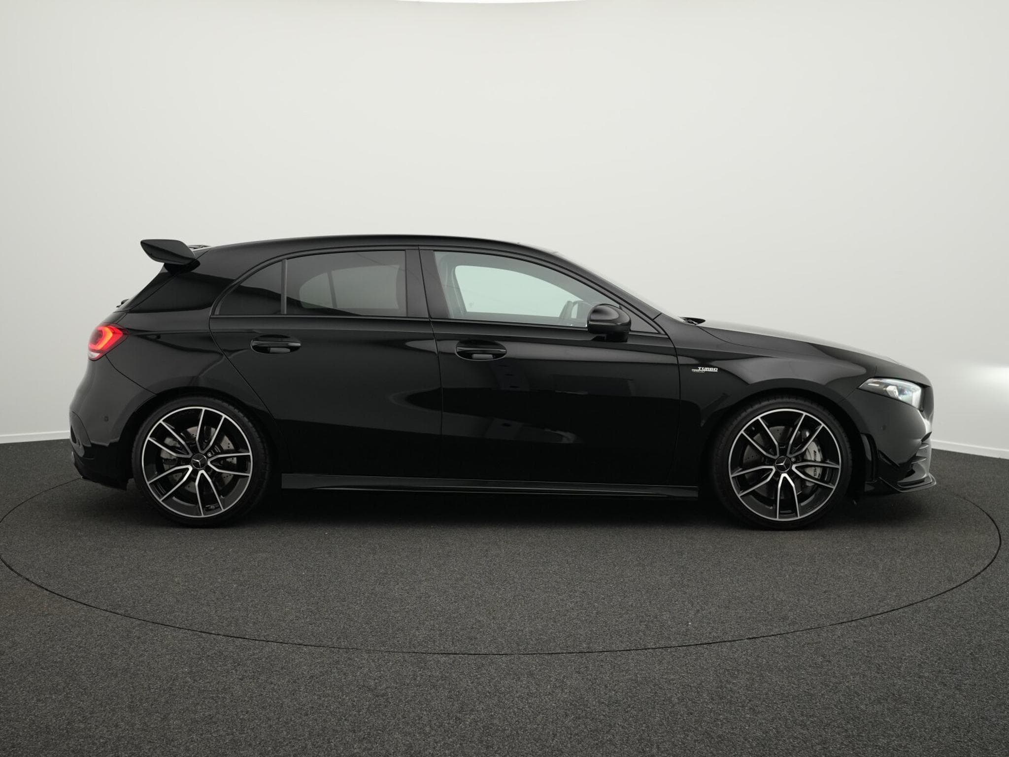 Mercedes A 35 AMG 4MATIC (2019) - Foto 5