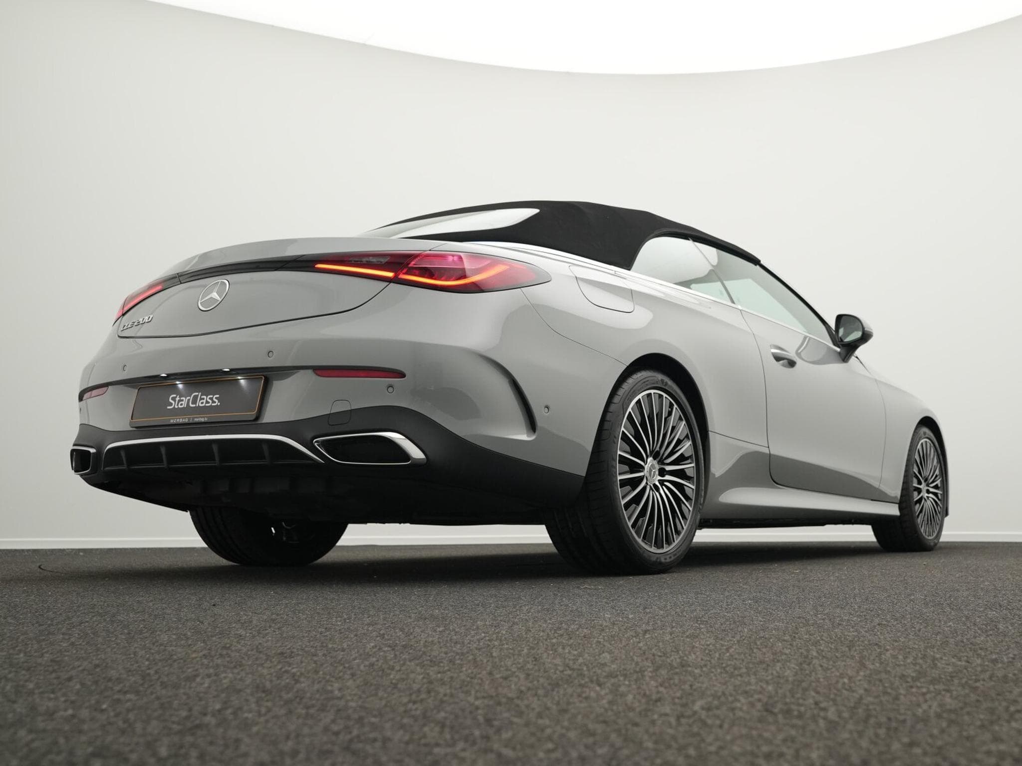 Mercedes CLE 200 Cabriolet LED+Kamera+Totw+Memo+19" (2025) - Foto 9