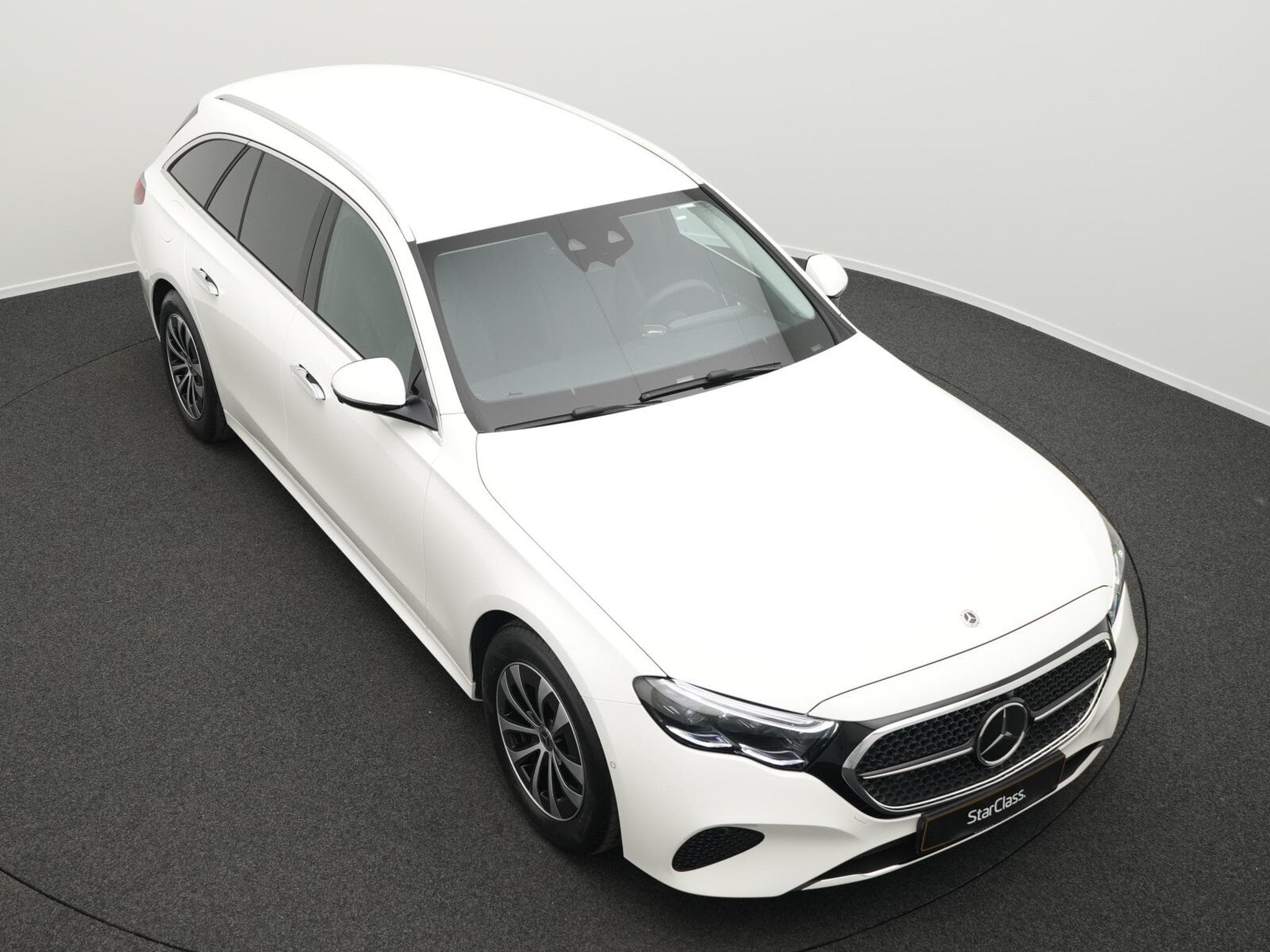 Mercedes E 200 T-Modell Digital+AHK+360°+Memo+Apple (2025) - Foto 10