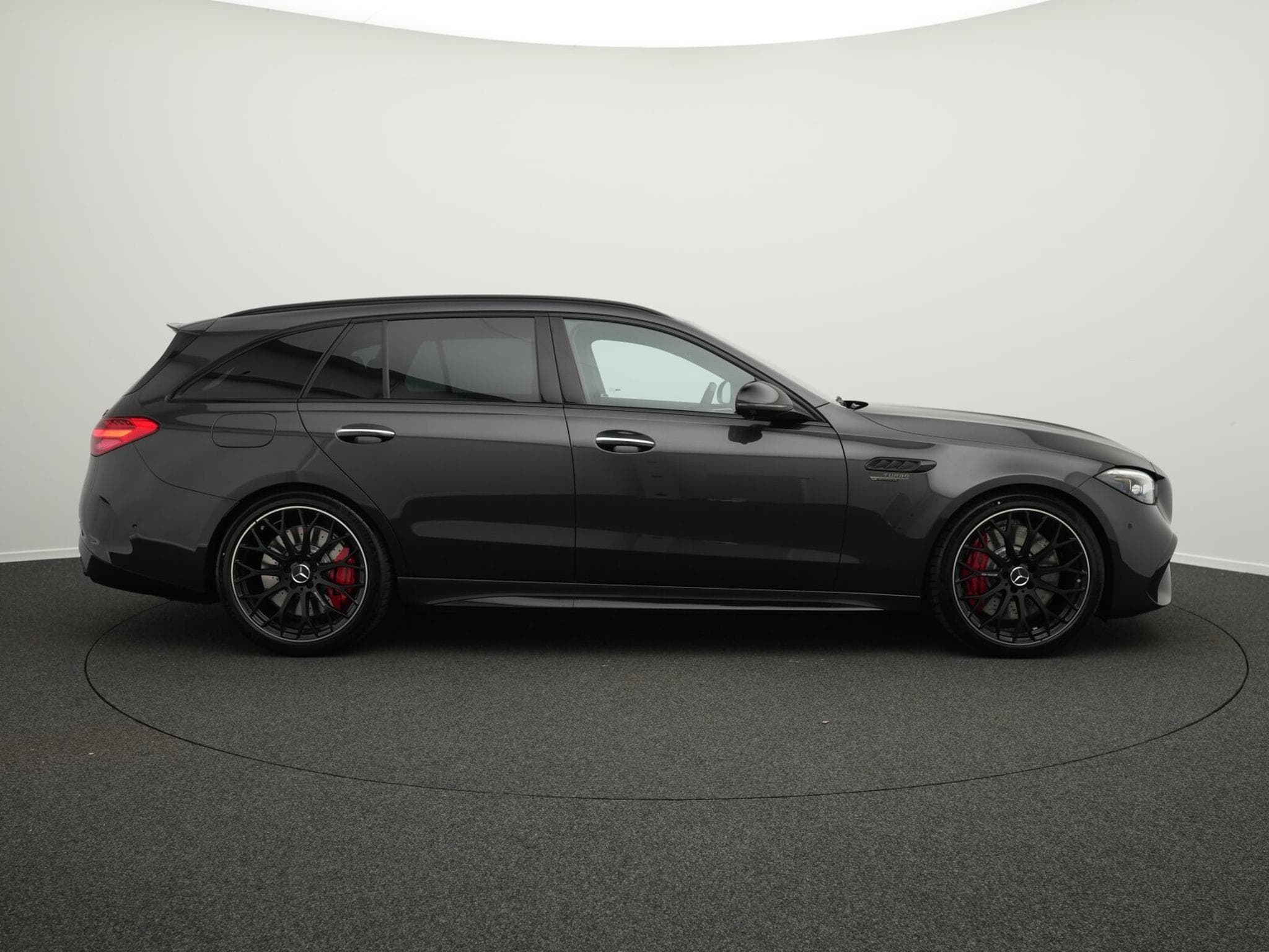 Mercedes C 63 AMG Mercedes-AMG C 63 S E PERFORMANCE T-Modell Pano+360°+Night+M (2025) - Foto 5