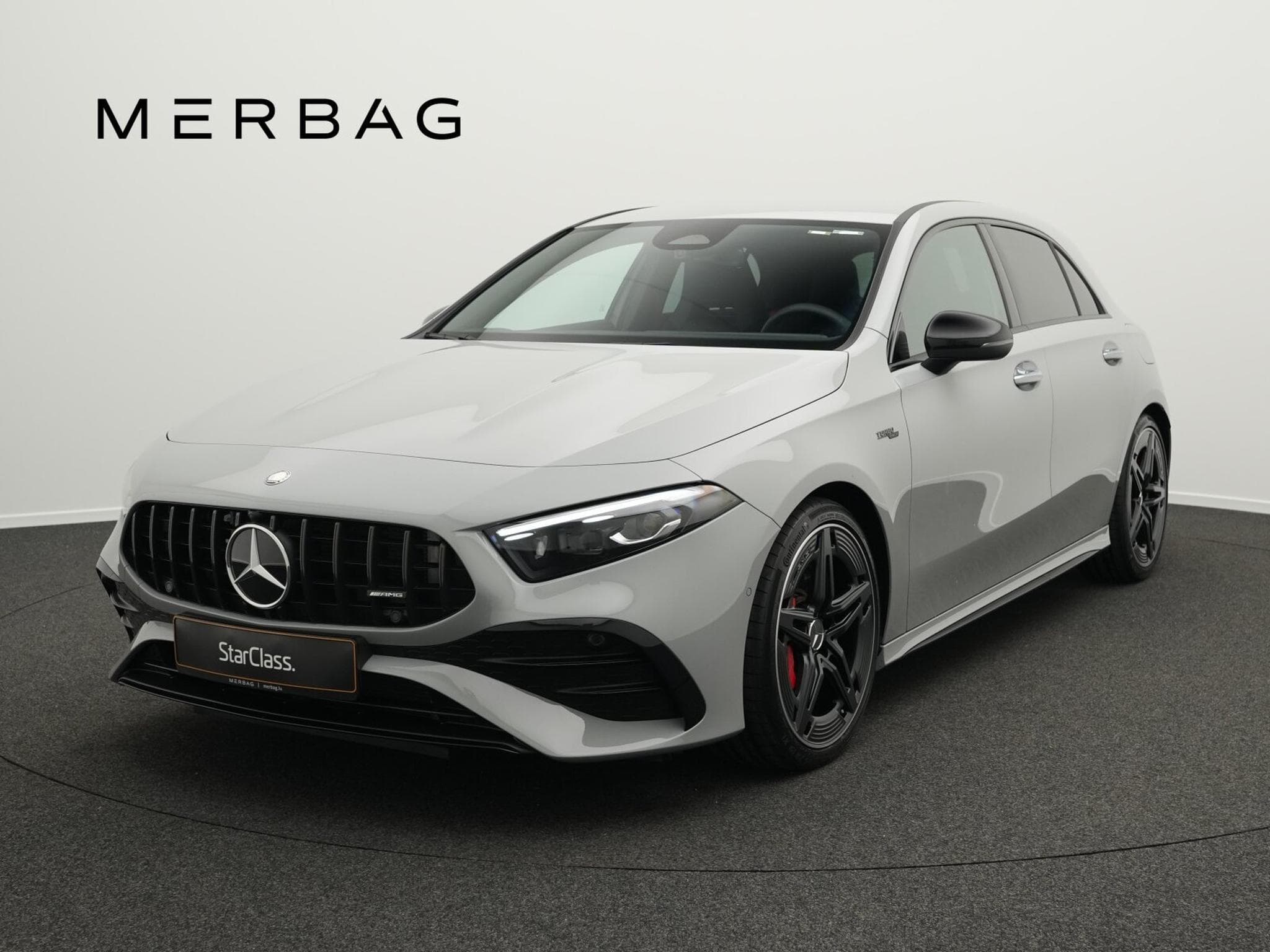 Mercedes A 35 AMG Mercedes-AMG A 35 4MATIC Kompaktlimousine Multi+Kamera+Night (2025) - Foto 1