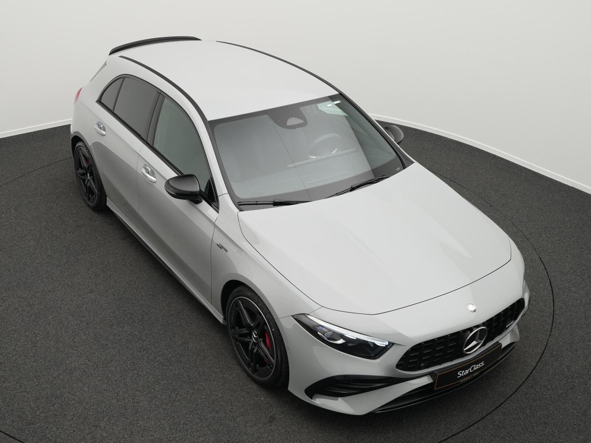 Mercedes A 35 AMG Mercedes-AMG A 35 4MATIC Kompaktlimousine Multi+Kamera+Night (2025) - Foto 10