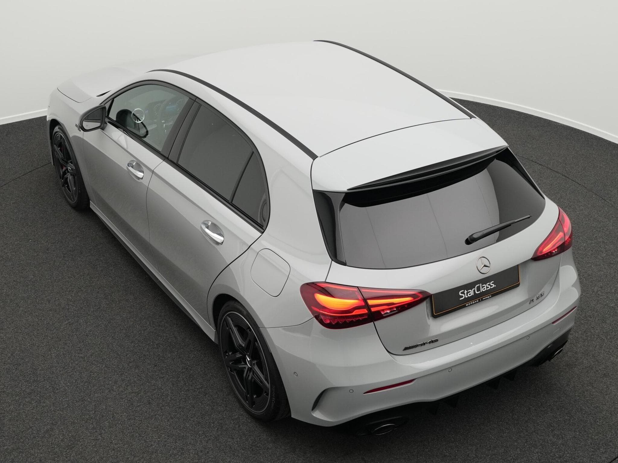 Mercedes A 35 AMG Mercedes-AMG A 35 4MATIC Kompaktlimousine Multi+Kamera+Night (2025) - Foto 11
