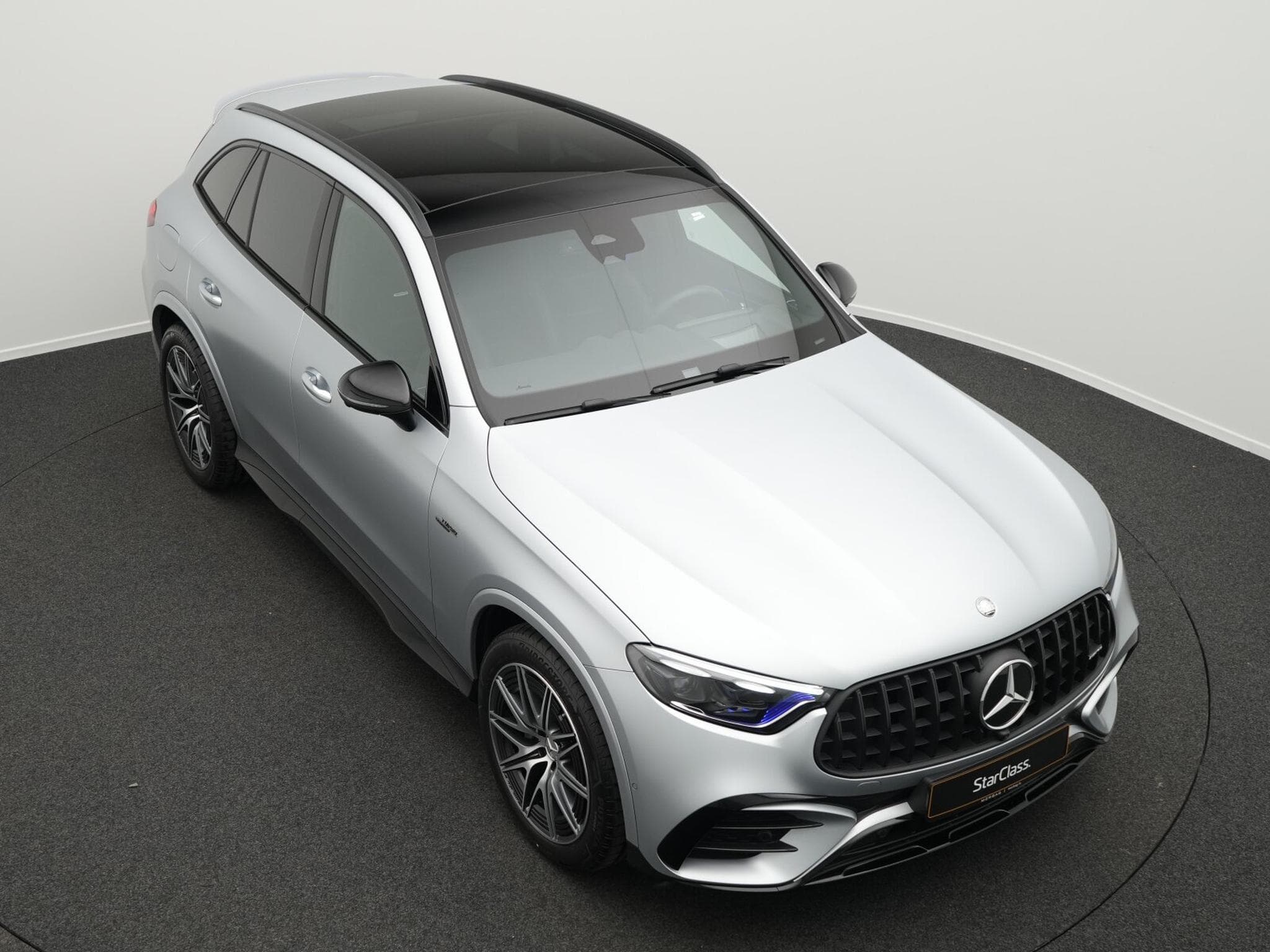 Mercedes GLC 43 AMG Mercedes-AMG GLC 43 4MATIC Pano+Night+360°+Memo+Burm (2025) - Foto 10