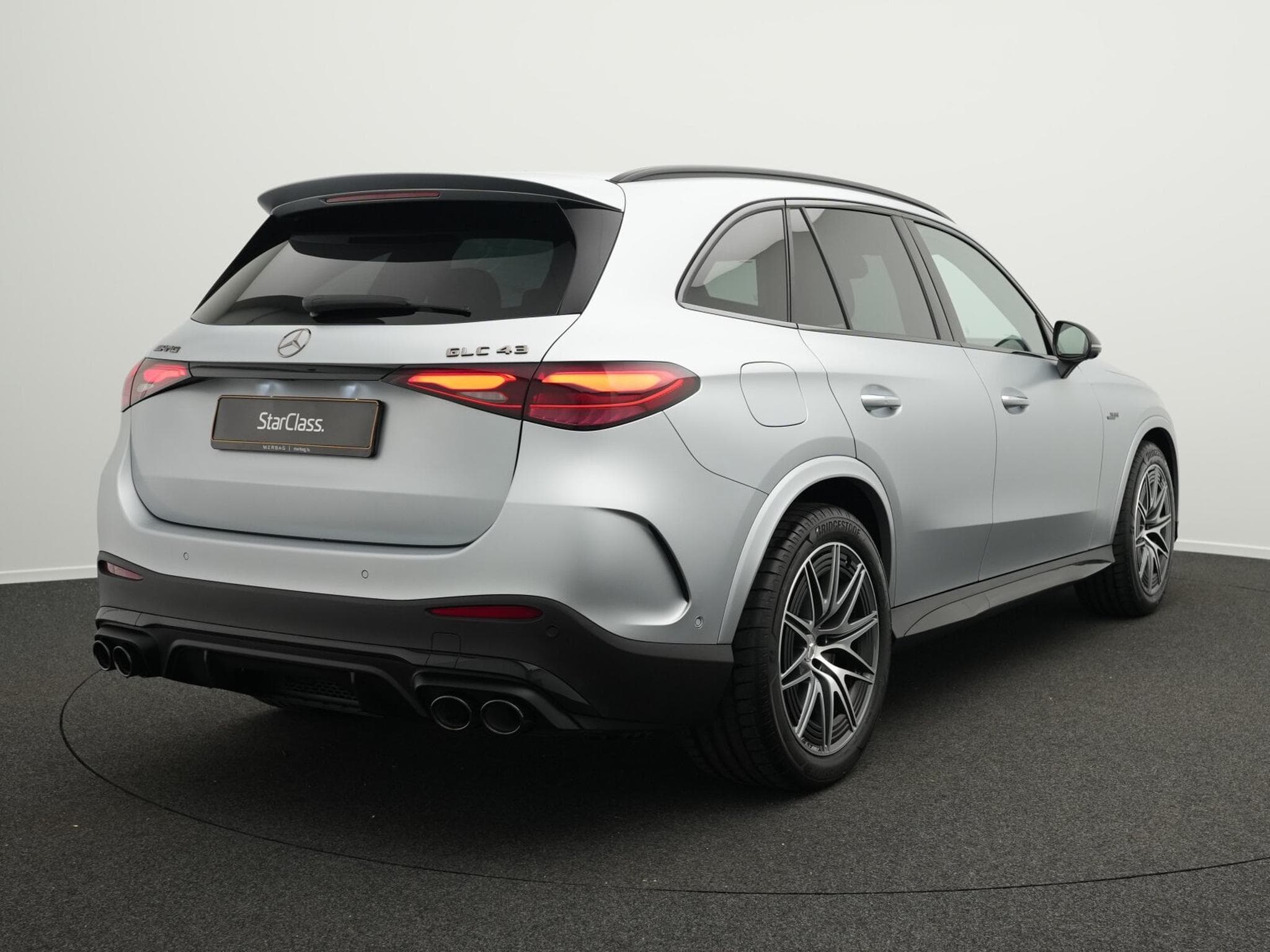 Mercedes GLC 43 AMG Mercedes-AMG GLC 43 4MATIC Pano+Night+360°+Memo+Burm (2025) - Foto 3