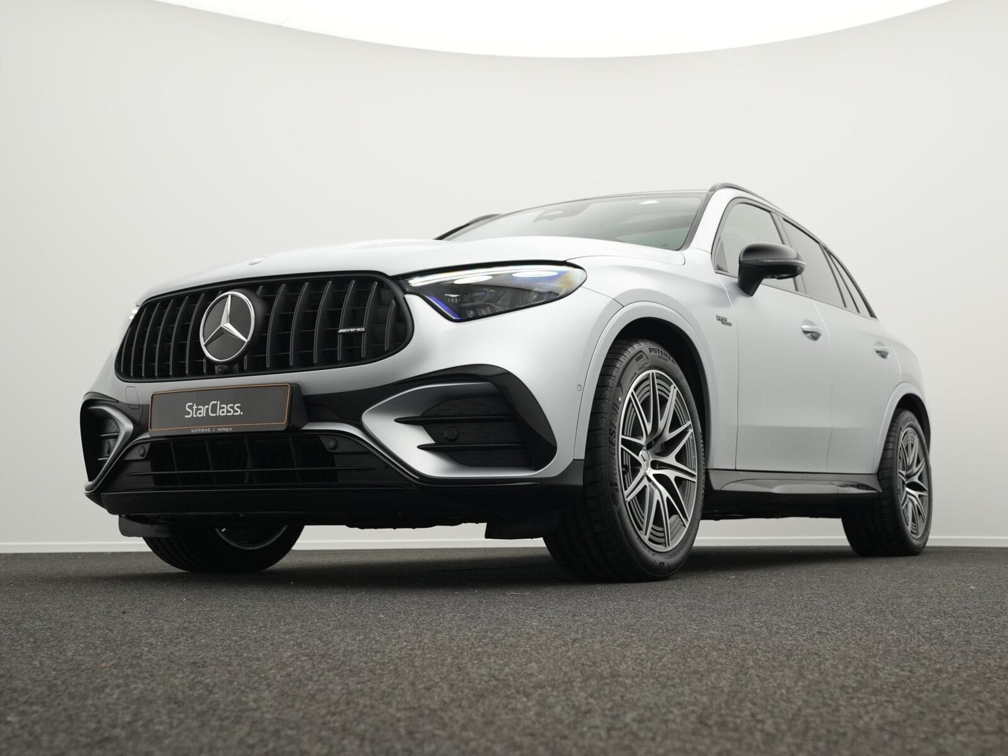 Mercedes GLC 43 AMG Mercedes-AMG GLC 43 4MATIC Pano+Night+360°+Memo+Burm (2025) - Foto 8