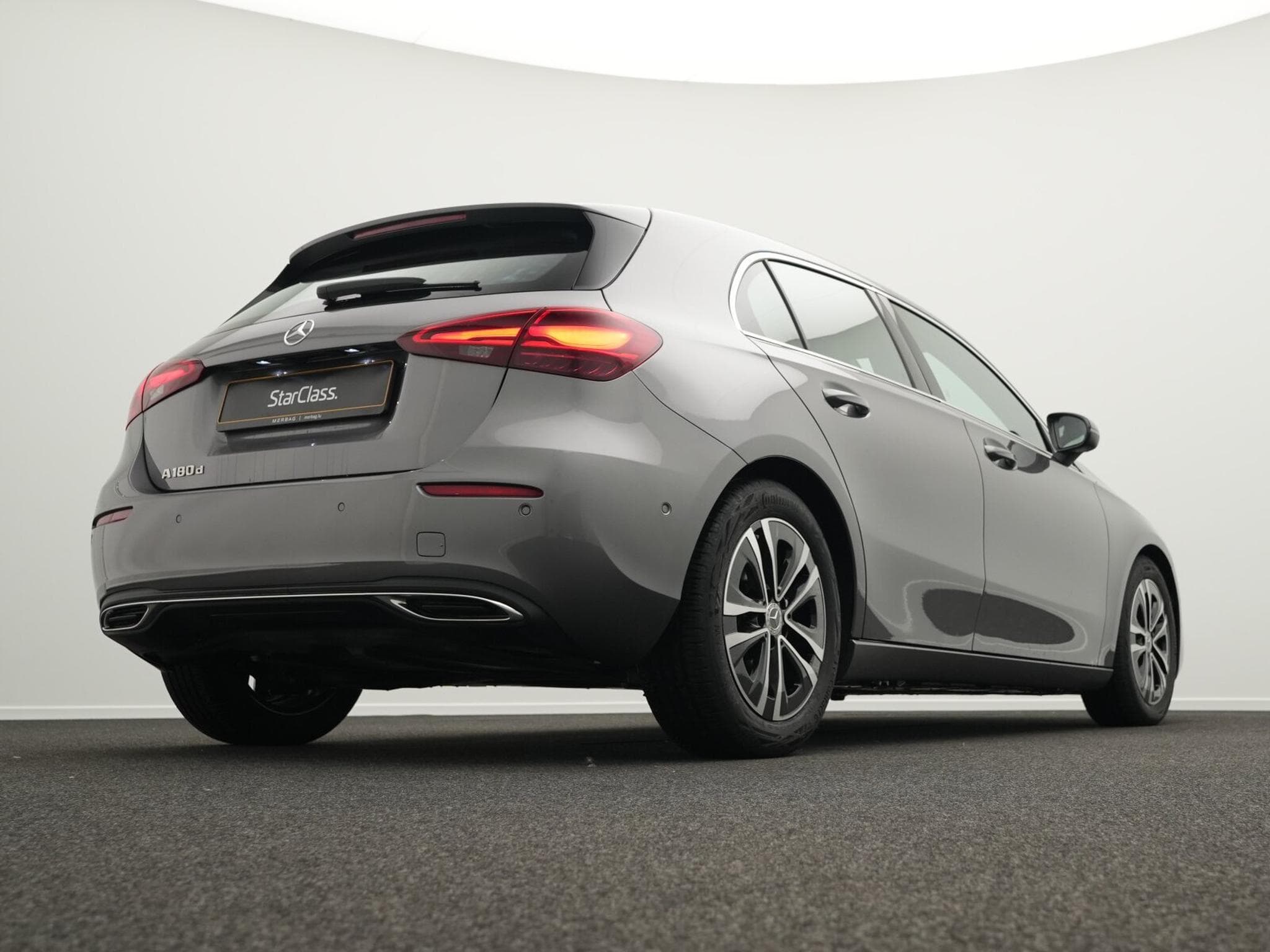 Mercedes A 180 d (2024) - Photo 9
