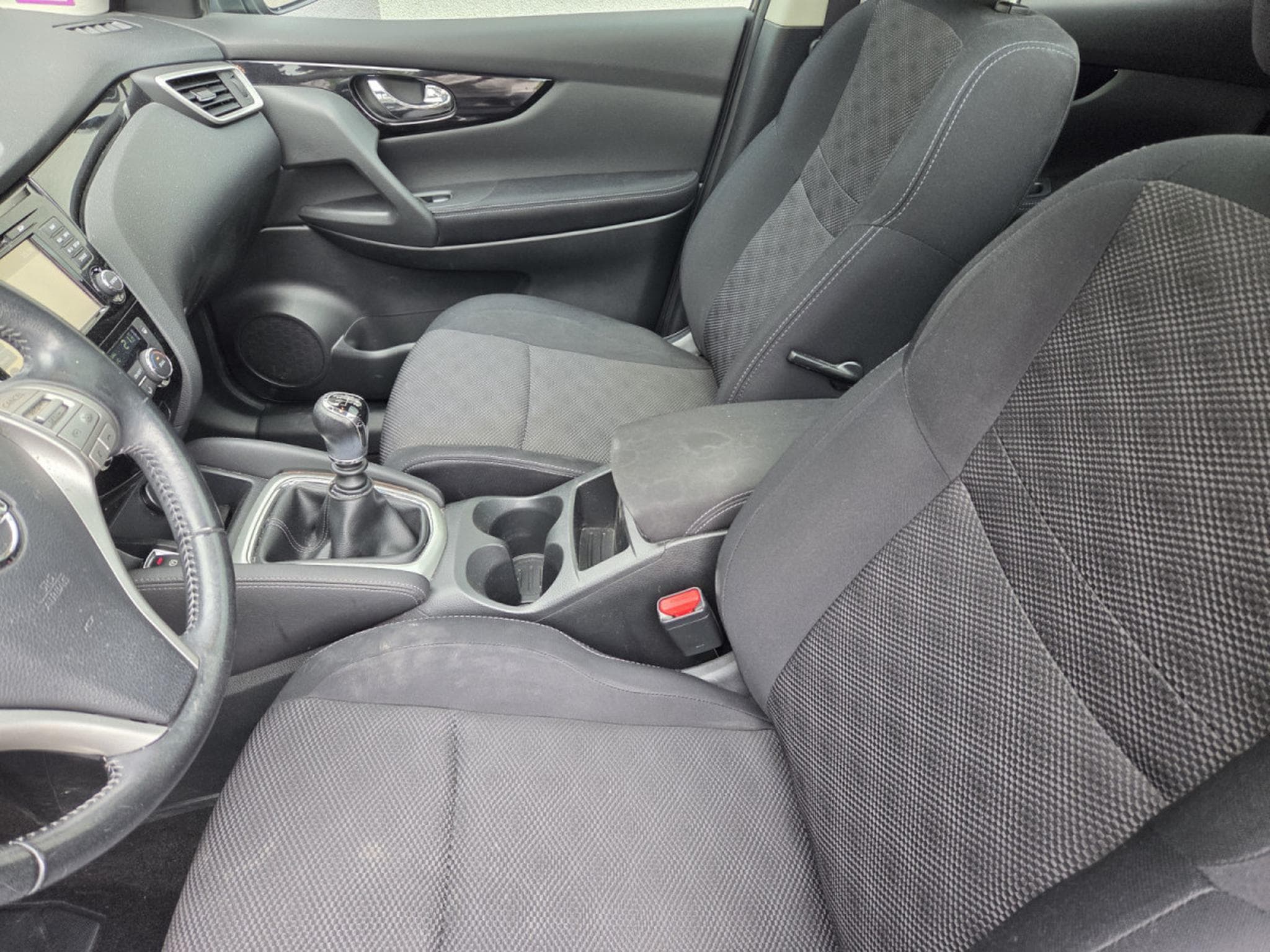 Nissan Qashqai 1.6 Dci 130 CV All-Mode 4x4-i (Garantie 12 Mois) (2017) - Photo 8